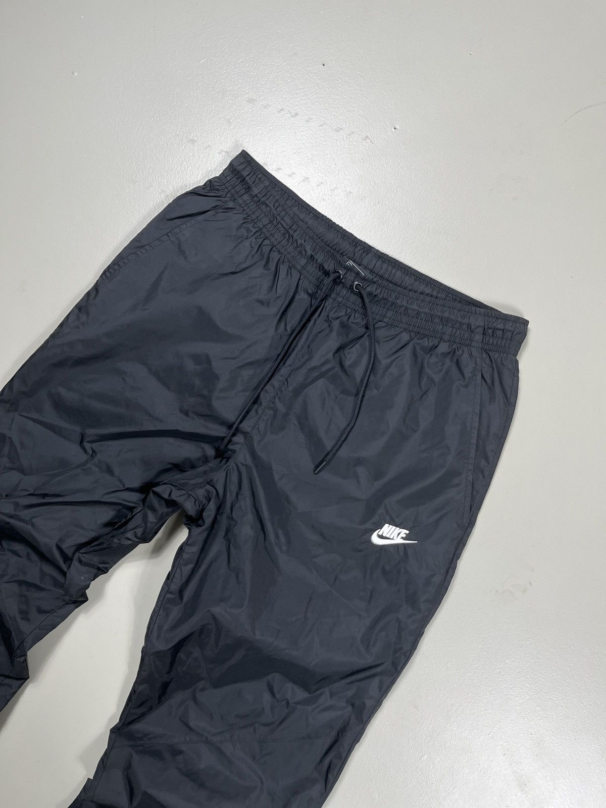 Nike Nike Trackpants black M Size US 36 / EU 52 - 2 Thumbnail