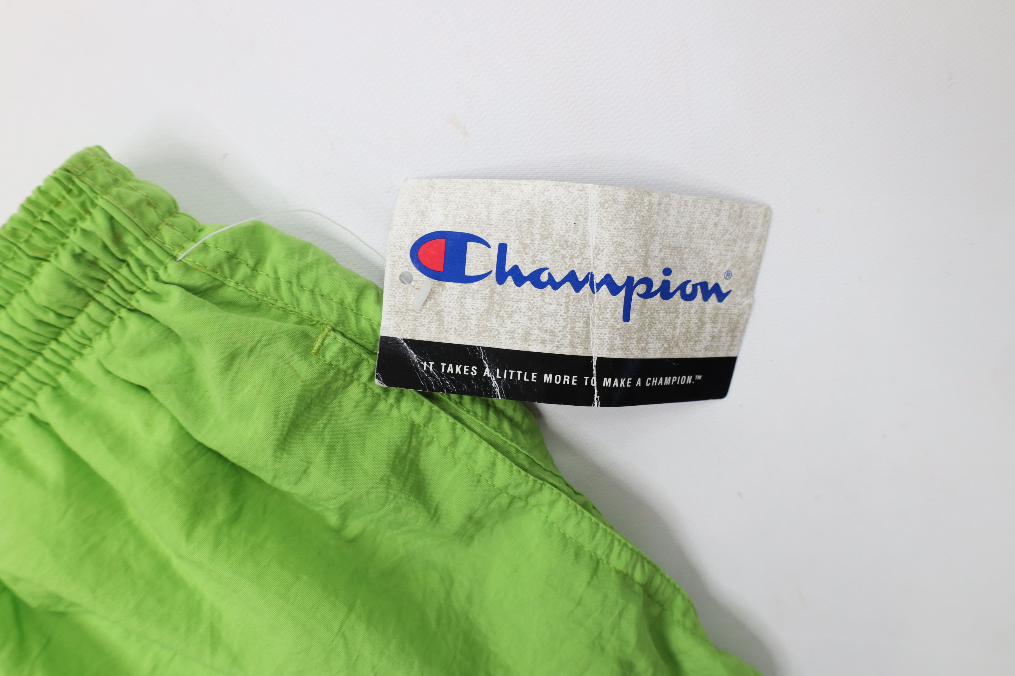 Champion × Vintage Deadstock Vintage 90s Champion Above Knee Shorts Trunks Size US 36 / EU 52 - 7 Thumbnail