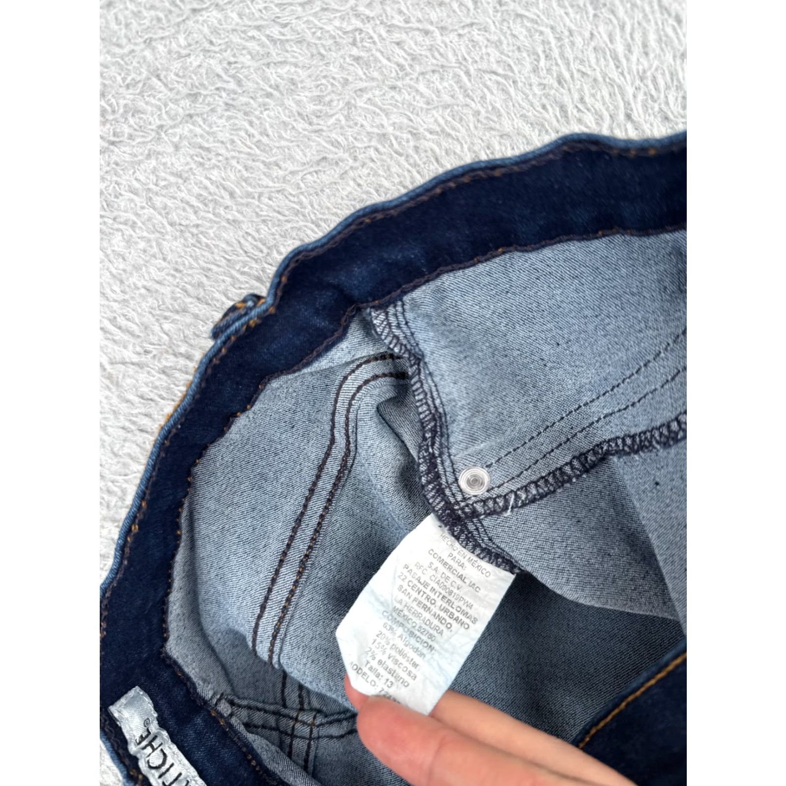 Vintage Vertiche Jeans Juniors 13 Blue Denim Skinny Slit Hem Cotton Poly Blend Mid 26x22 Size 34" / US 12 / IT 48 - 7 Thumbnail