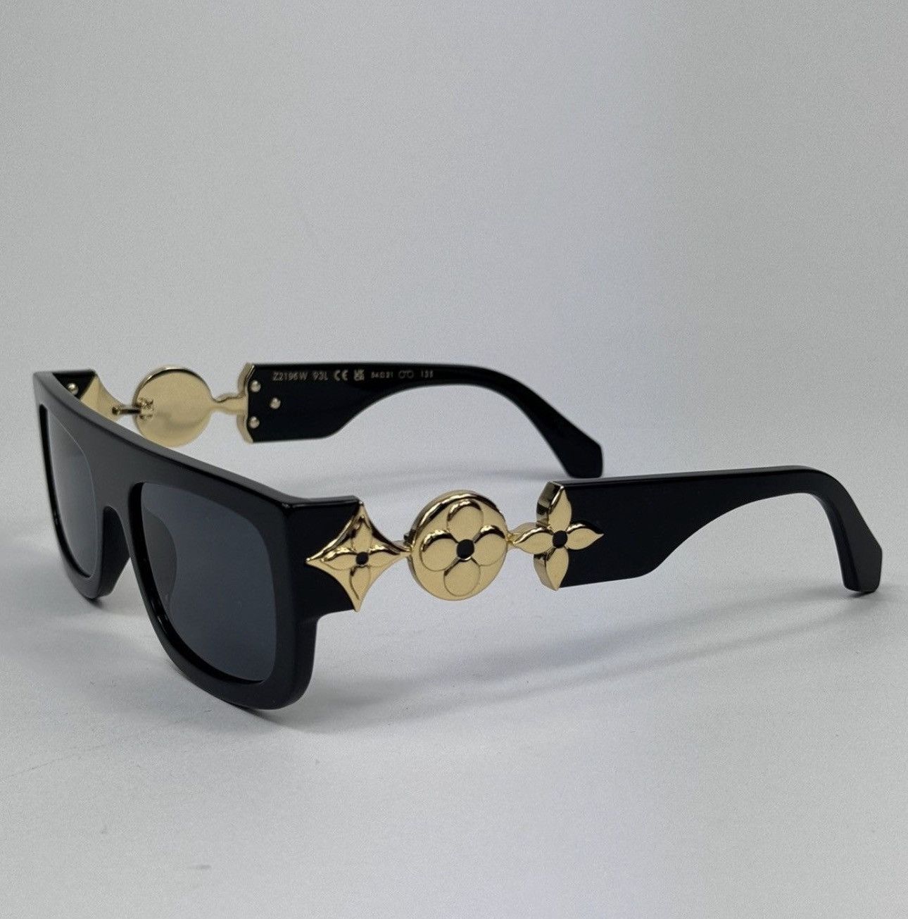 Louis Vuitton x TYLER THE CREATOR MONOGRAM TRIBUTE SUNGLASSES Z2196W Size ONE SIZE - 1 Thumbnail