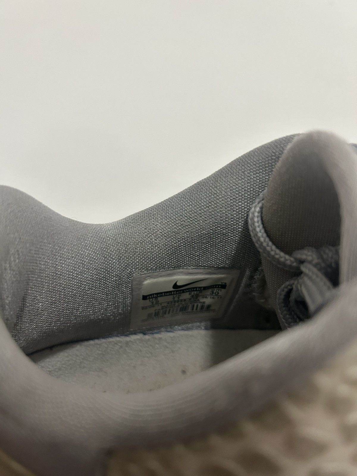 Nike Nike Kobe VI “Metallic Silver” Size US 12 / EU 45 - 13 Thumbnail