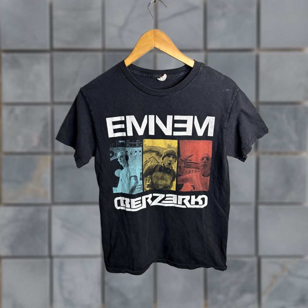 Vintage Eminem Shirt Mens Small Black Berzerk Graphic Hip Hop Rap Music Tee T-Shirt Size US S / EU 44-46 / 1 - 1 Thumbnail