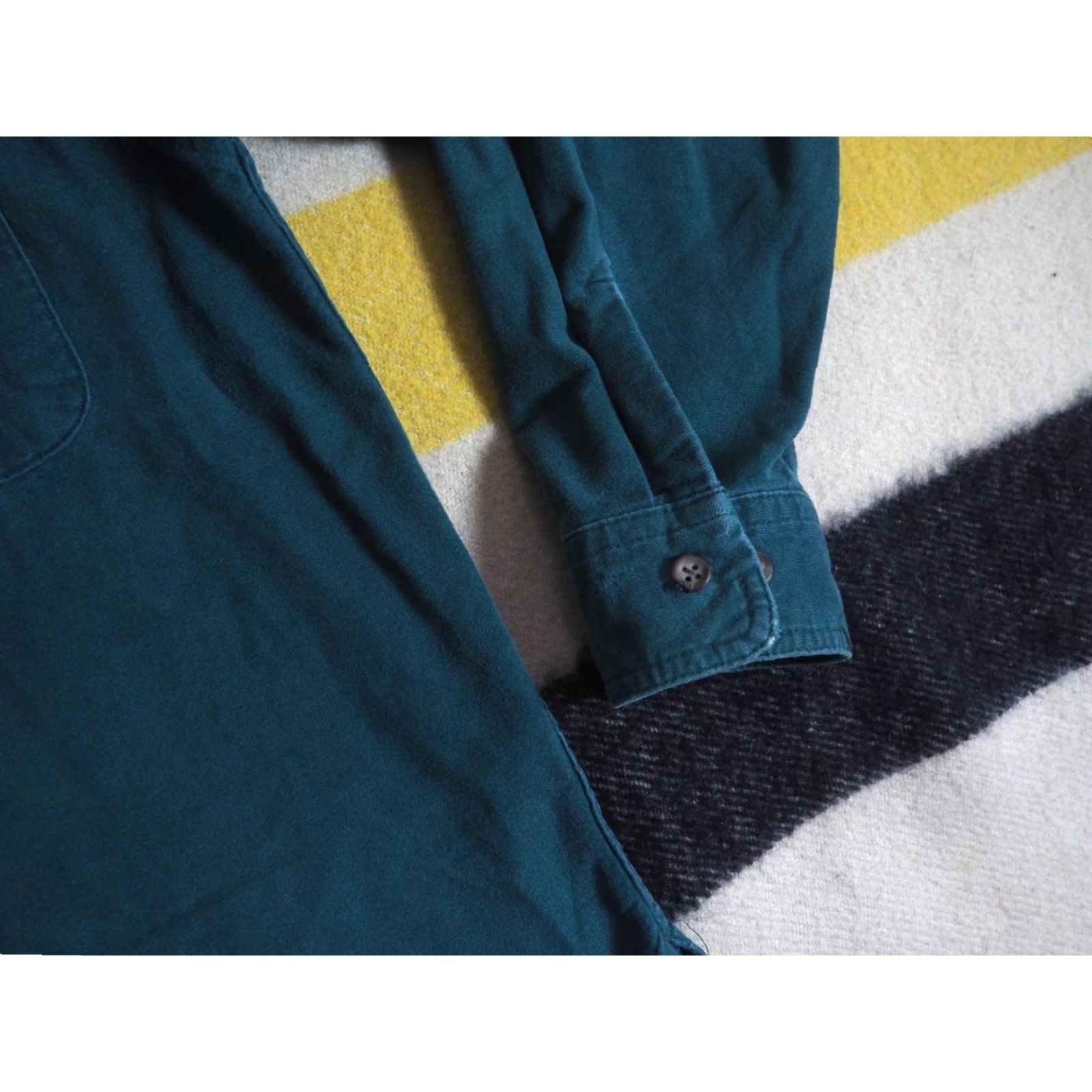 Eddie Bauer VTG Eddie Bauer Shirt Mens L Green Chamois Cloth Pocket Outdoor Button-Front 1990s Grunge Size US L / EU 52-54 / 3 - 7 Thumbnail
