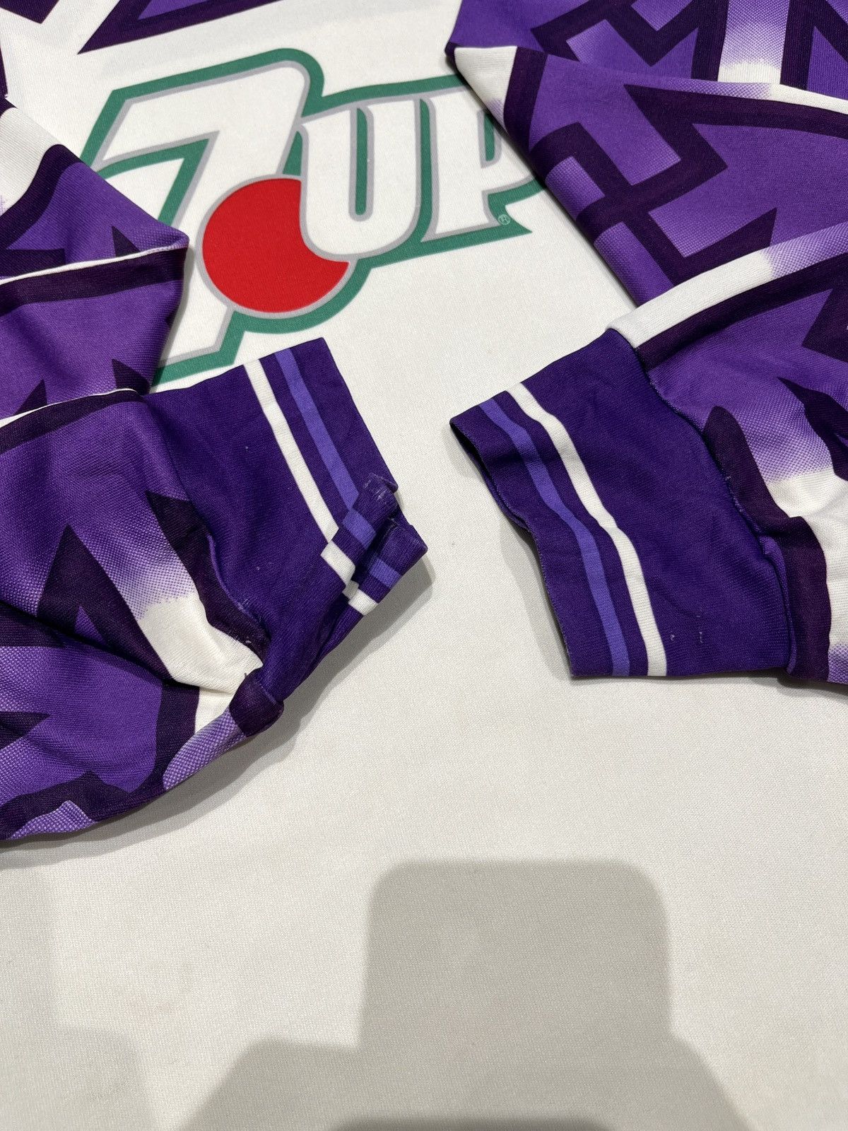 Vintage Rare Vintage Fiorentina 1992/93 Away Kit Long Sleeve Size US M / EU 48-50 / 2 - 11 Thumbnail