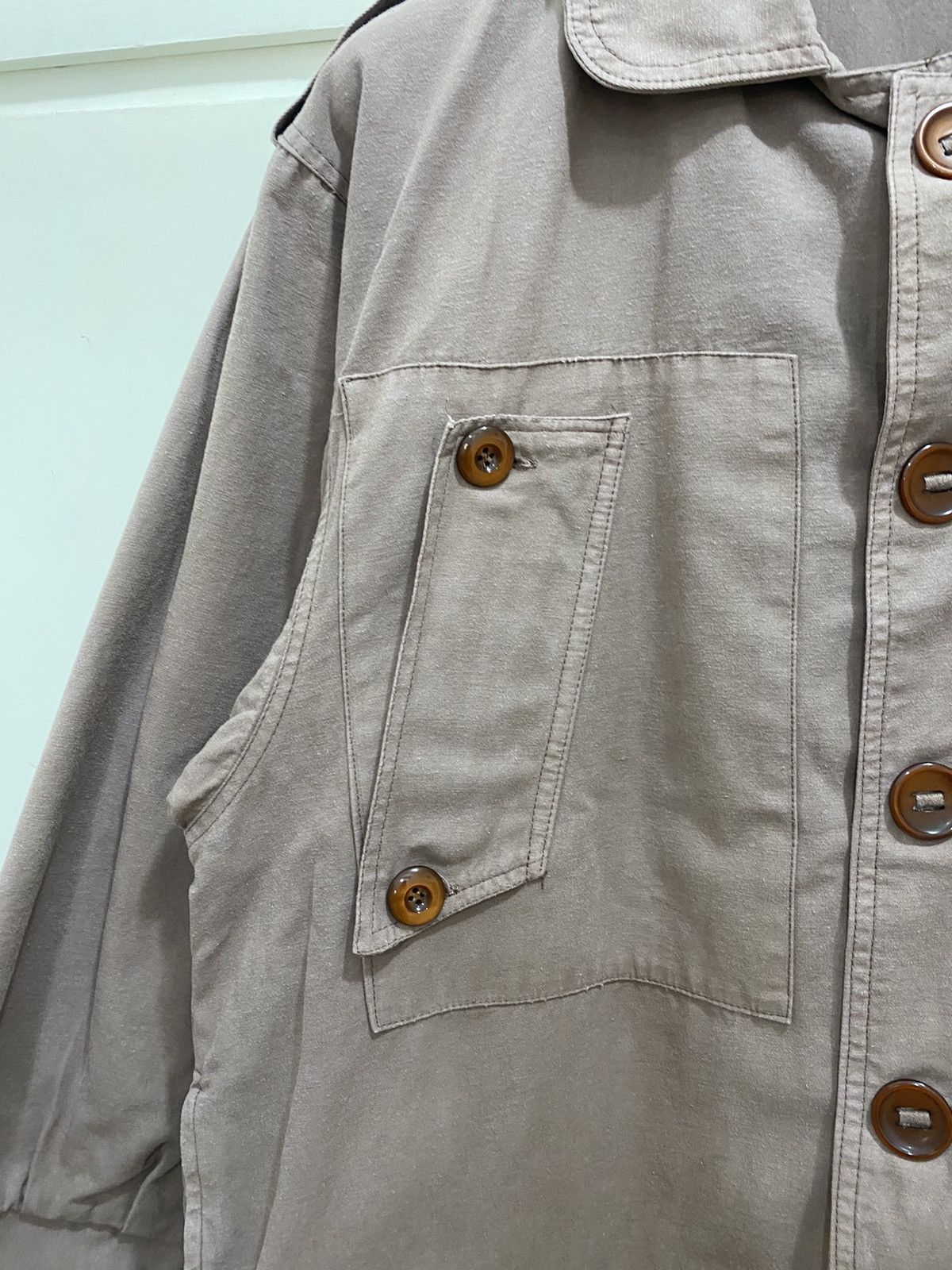 Fiorucci Rare Fiorucci Hard Trench Coat, size S, brown, used . Size US S / EU 44-46 / 1 - 5 Thumbnail