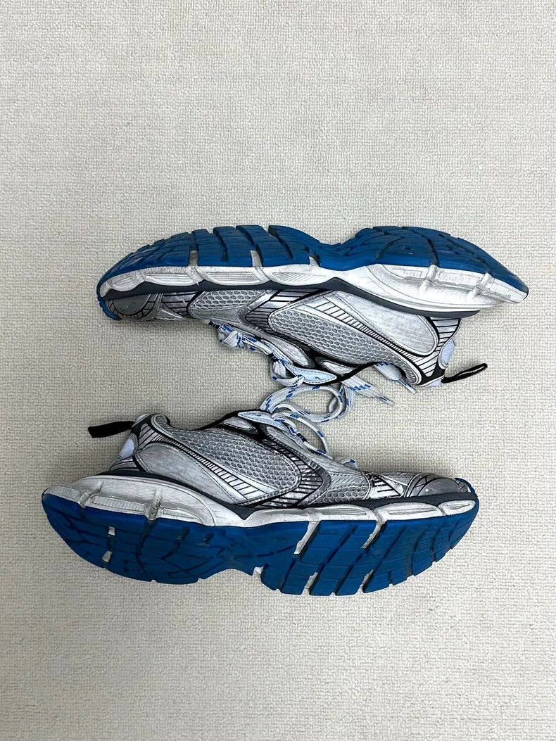 Balenciaga Balenciaga Blue and White Low Top Shoes 2502-Nextarrow Size US 8 / EU 41 - 5 Thumbnail
