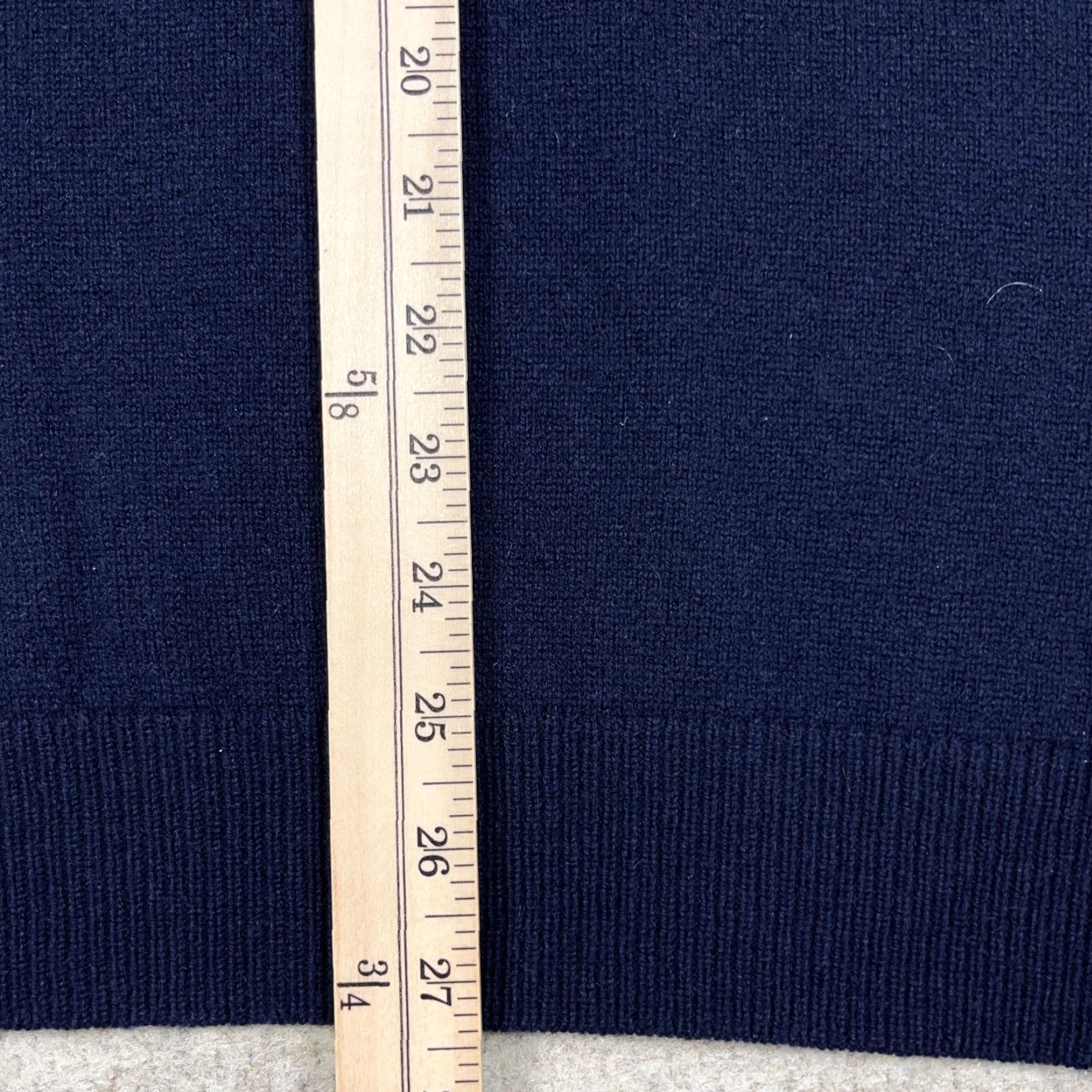 Vintage LL Bean Sweater Vest Men Large Navy Blue Wool V Neck Diamond Size US L / EU 52-54 / 3 - 6 Thumbnail