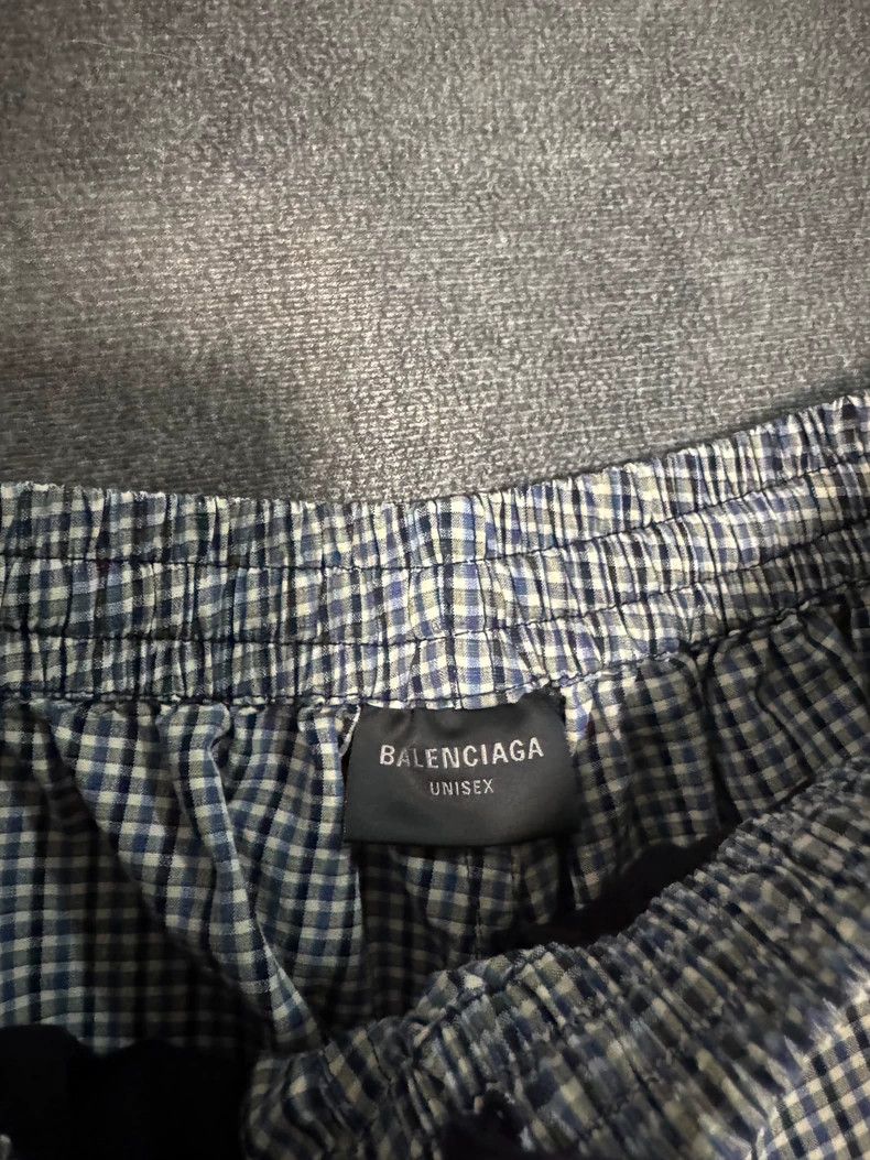 Balenciaga Balenciaga Plaid cotton and linen blended sports casual pa Size US 28 / EU 44 - 3 Thumbnail