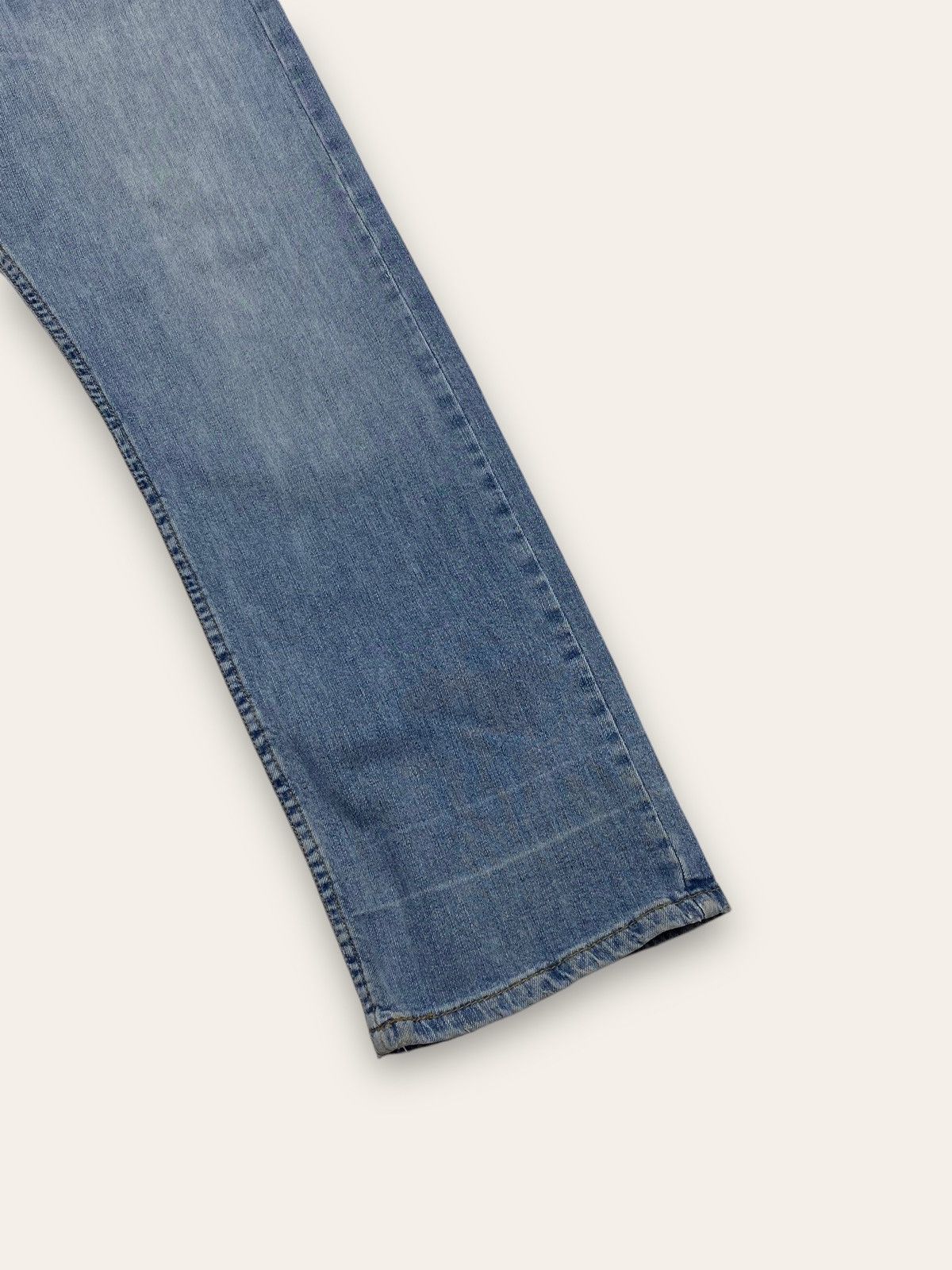Jean Vintage LEVI'S Light Blue Denim Jeans Size US 34 / EU 50 - 2 Thumbnail