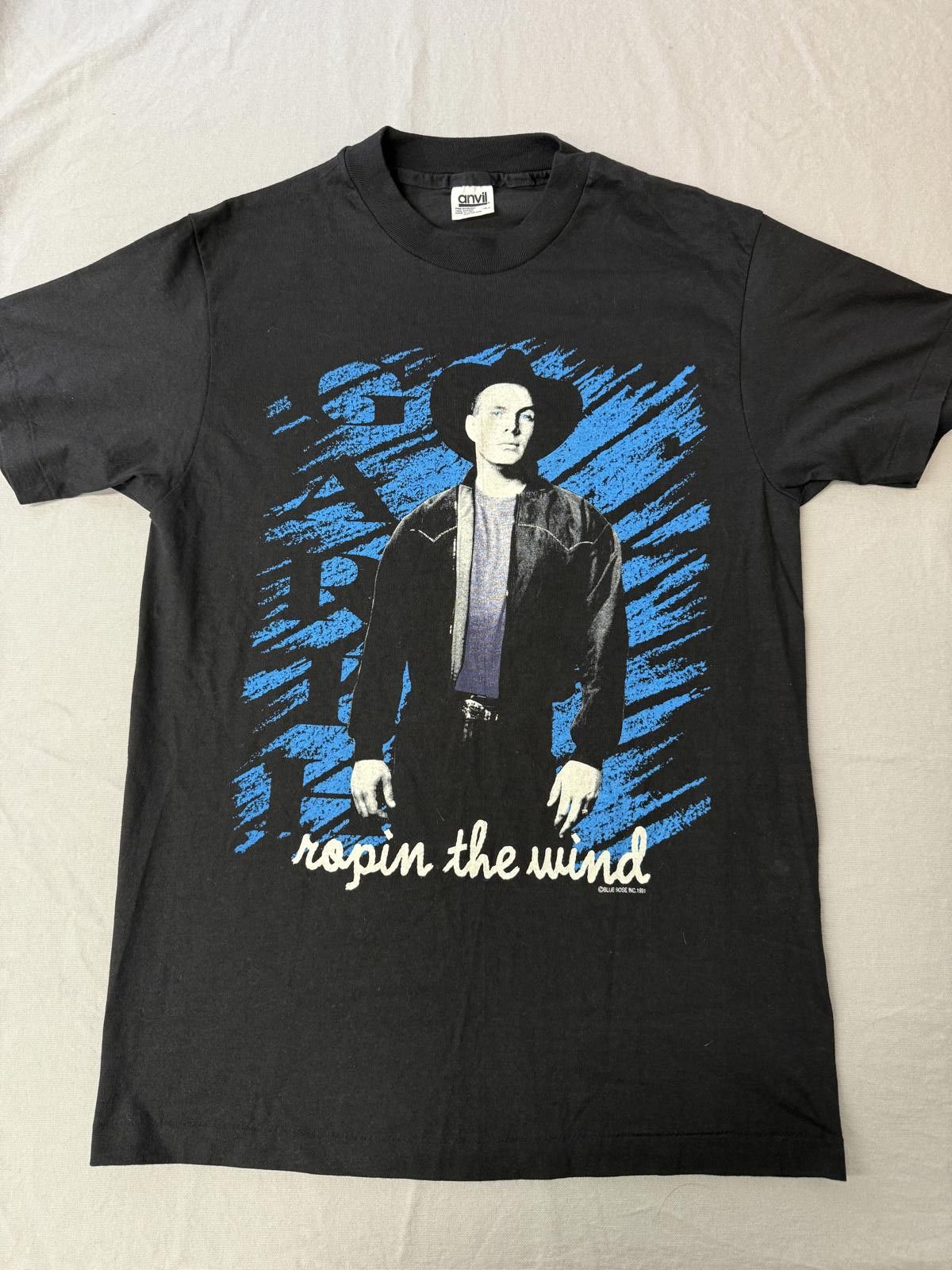 Anvil VTG Garth Brooks T-shirt Ropin the Wind Tour 1991 Tee - L Size US L / EU 52-54 / 3 - 1 Thumbnail