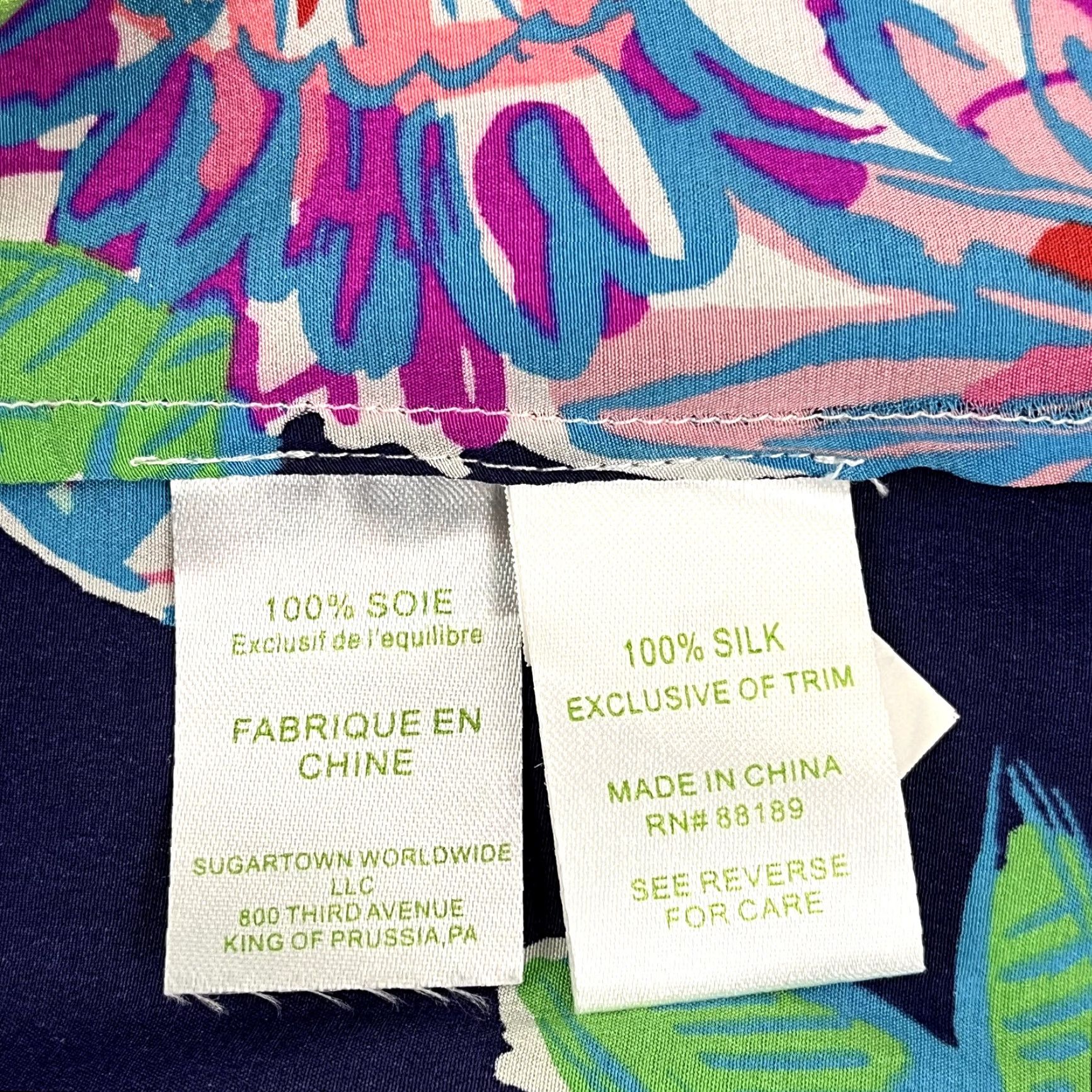 Lilly Pulitzer Lilly Pulitzer Women's Silk Sleeveless Iona Shell Blouse Large Floral Resort Sheer Abstract Colorful 2000s Size L / US 10 / IT 46 - 3 Thumbnail