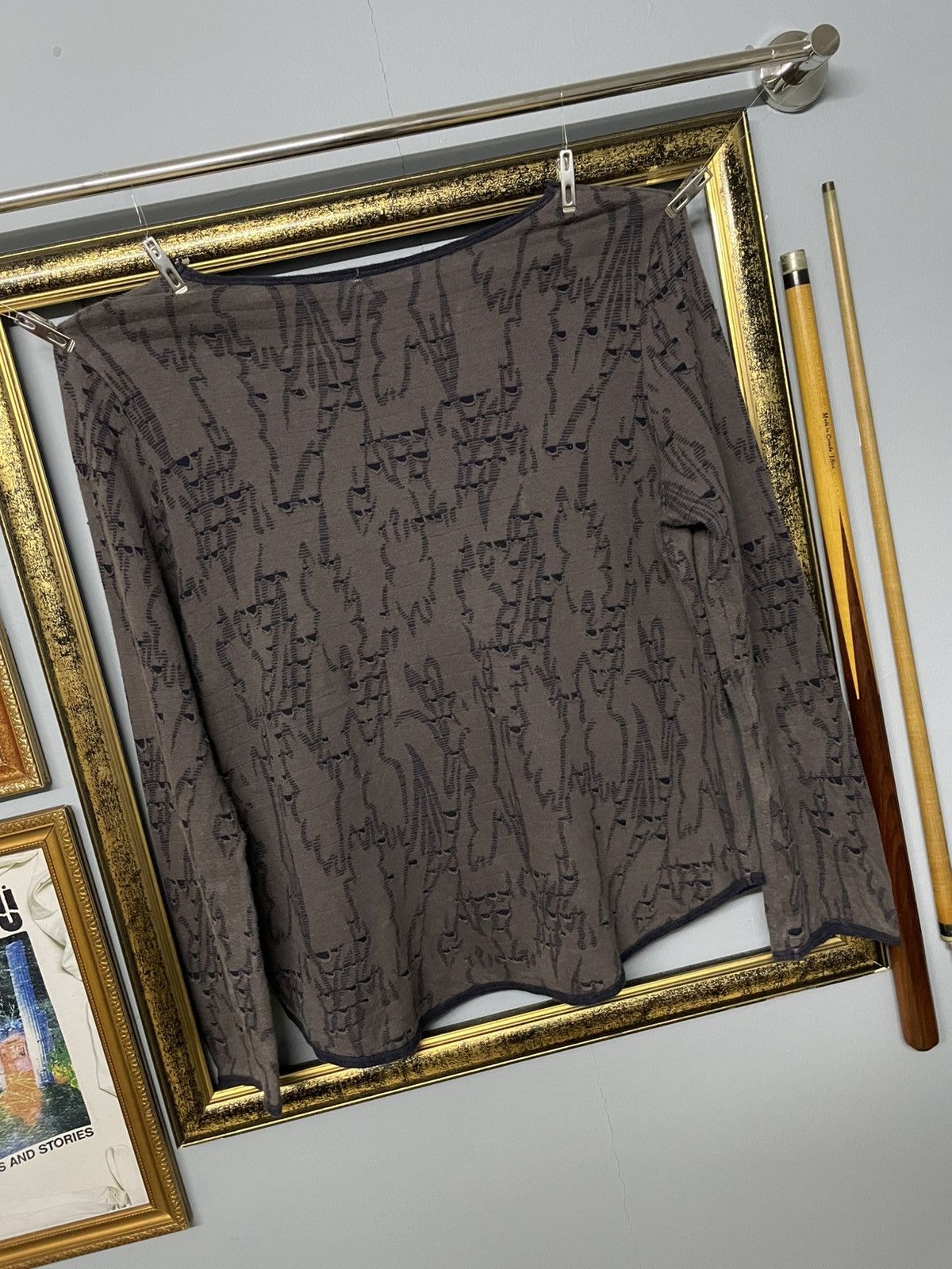 Japanese Brand Vintage 1990s Japan Gianni Lo Guidice Tribal Distressed Tee Size US M / EU 48-50 / 2 - 8 Thumbnail