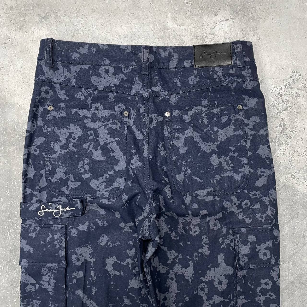 Sean John Sean John Script Logo Floral Camouflage Cargo Knee Pants Size US 32 / EU 48 - 18 Thumbnail