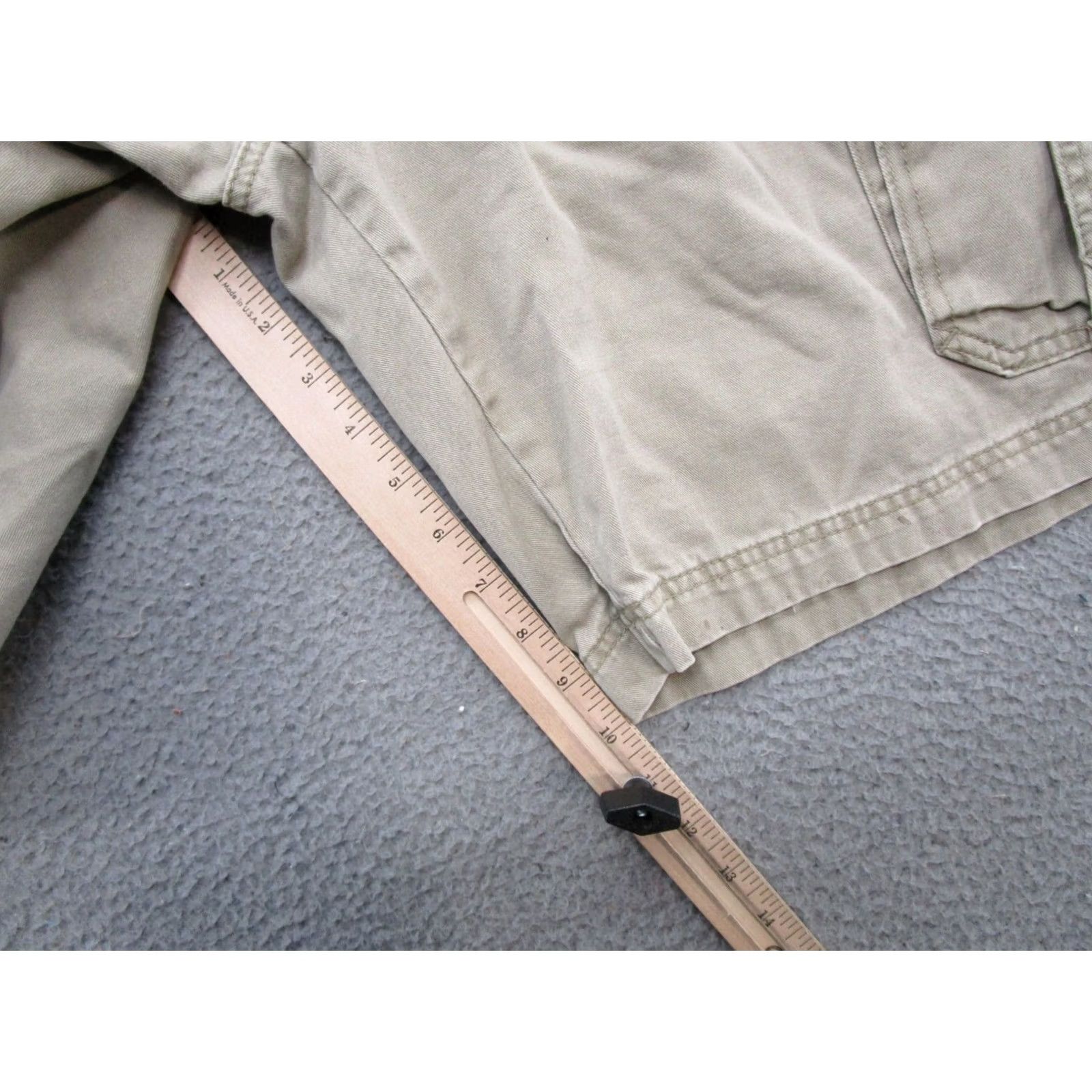 Vintage UNIONBAY Cargo Shorts Mens Beige Y2K Casual Mid Rise Size 36 Skater Grunge Size US 36 / EU 52 - 7 Thumbnail