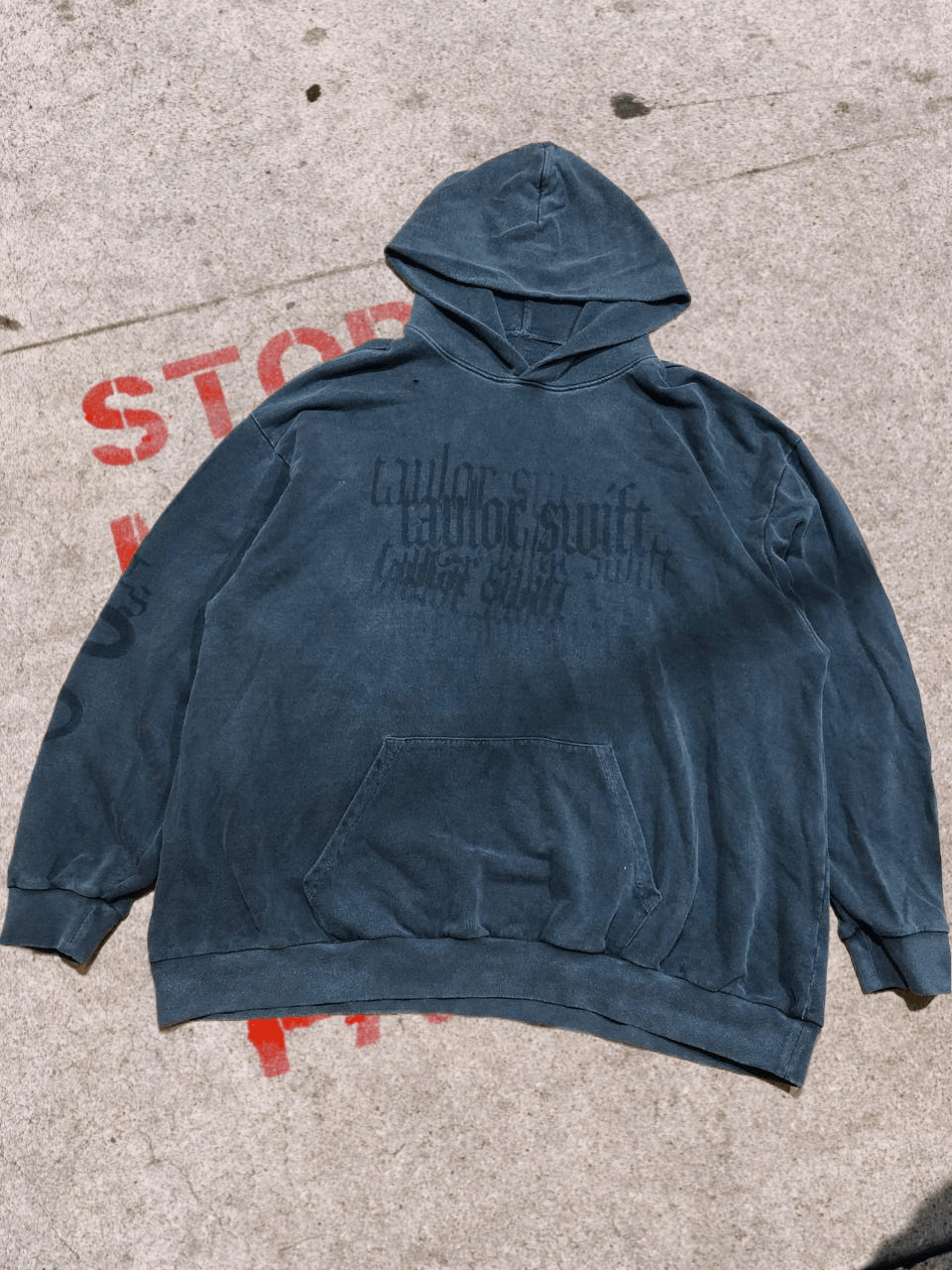 Vintage TAILOR SWIFT Men’s Oversized Hoodie Relaxed Fit Size US XXL / EU 58 / 5 - 1 Thumbnail