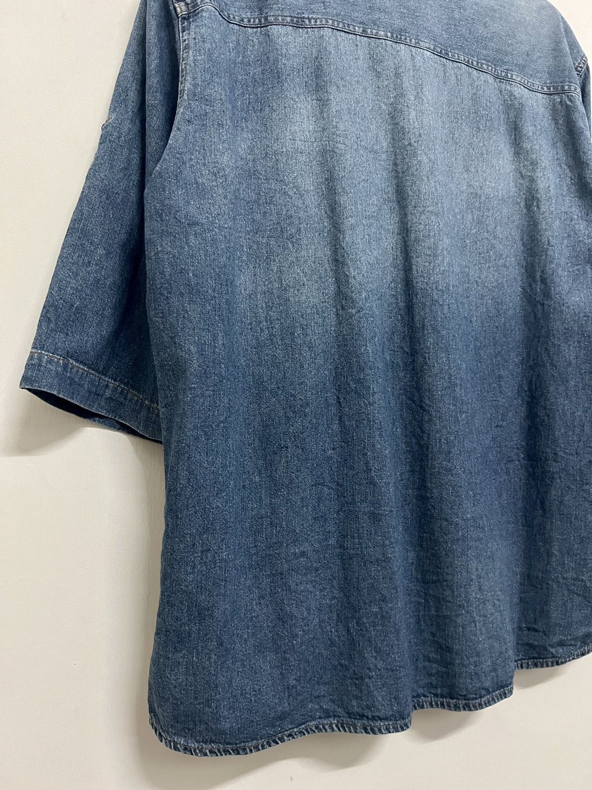 Dolce & Gabbana VINTAGE DOLCE & GABBANA DENIM SHIRT Size US XXL / EU 58 / 5 - 15 Thumbnail