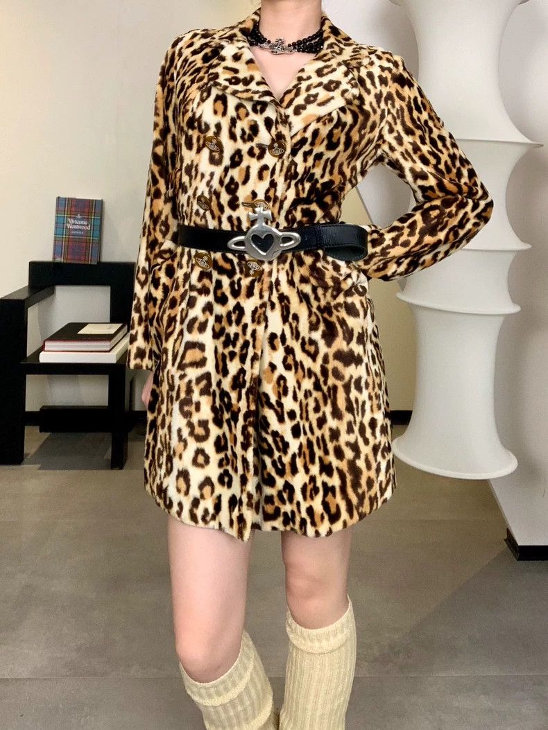 Vivienne Westwood Vivienne Westwood size3 Leopard coat Size M / US 6-8 / IT 42-44 - 1 Thumbnail