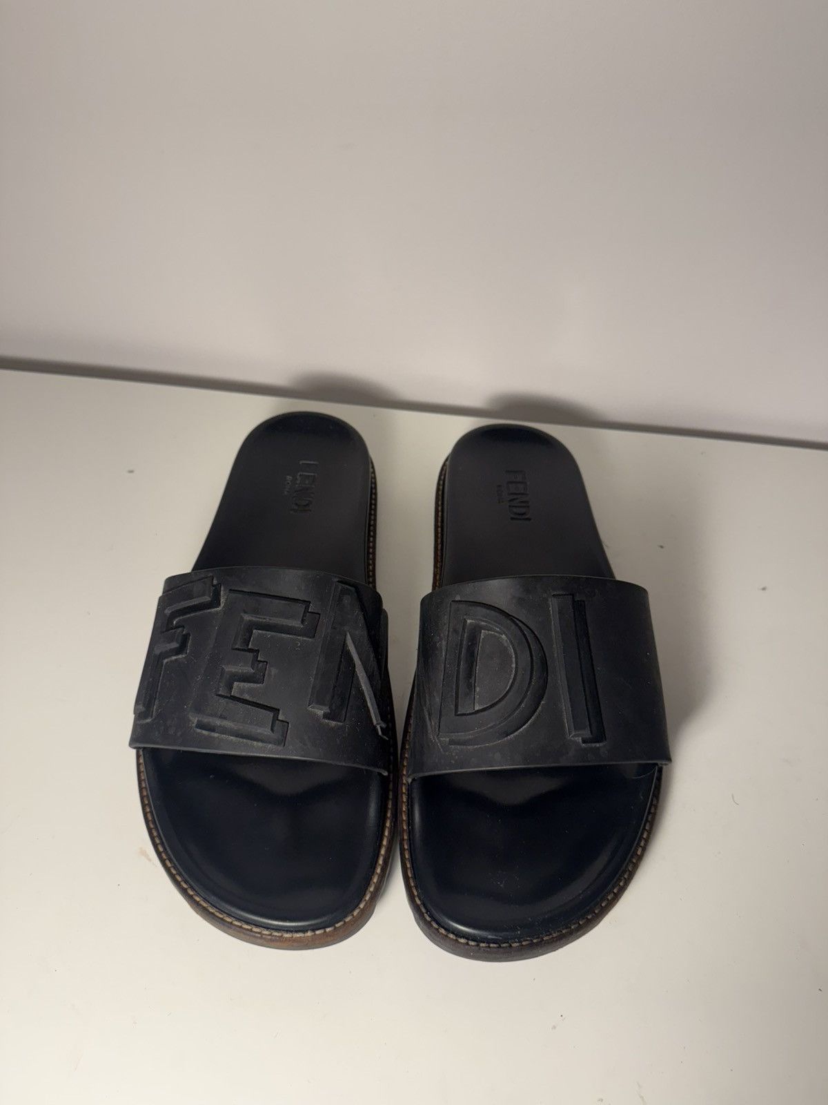 Fendi Fendi Logo Slides/Sandals Size US 12 / EU 45 - 1 Thumbnail