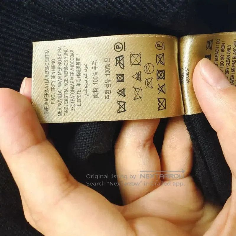 Burberry Burberry Black Wool Ladies Knit Sweater. Size S / US 4 / IT 40 - 5 Thumbnail