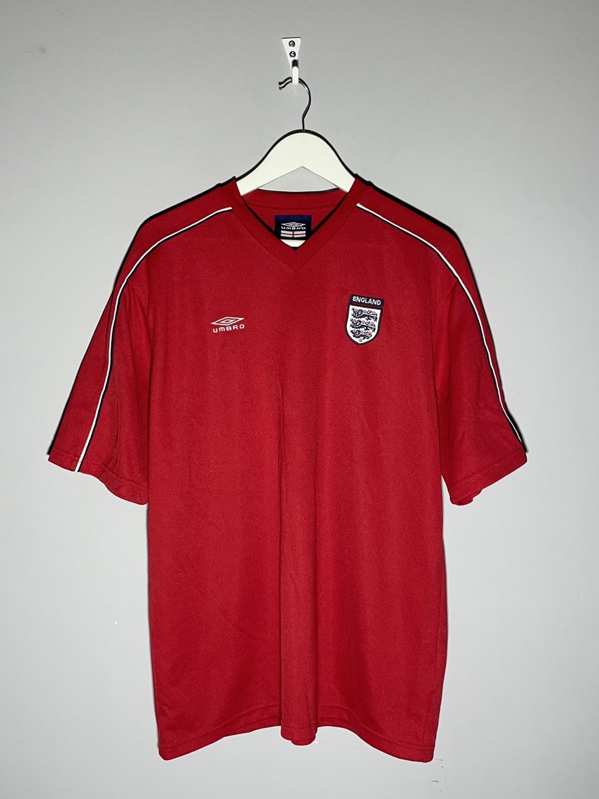 Umbro × Vintage National Team England Vintage Y2K Streetwear Football Shirt Size US XL / EU 56 / 4 - 1 Thumbnail