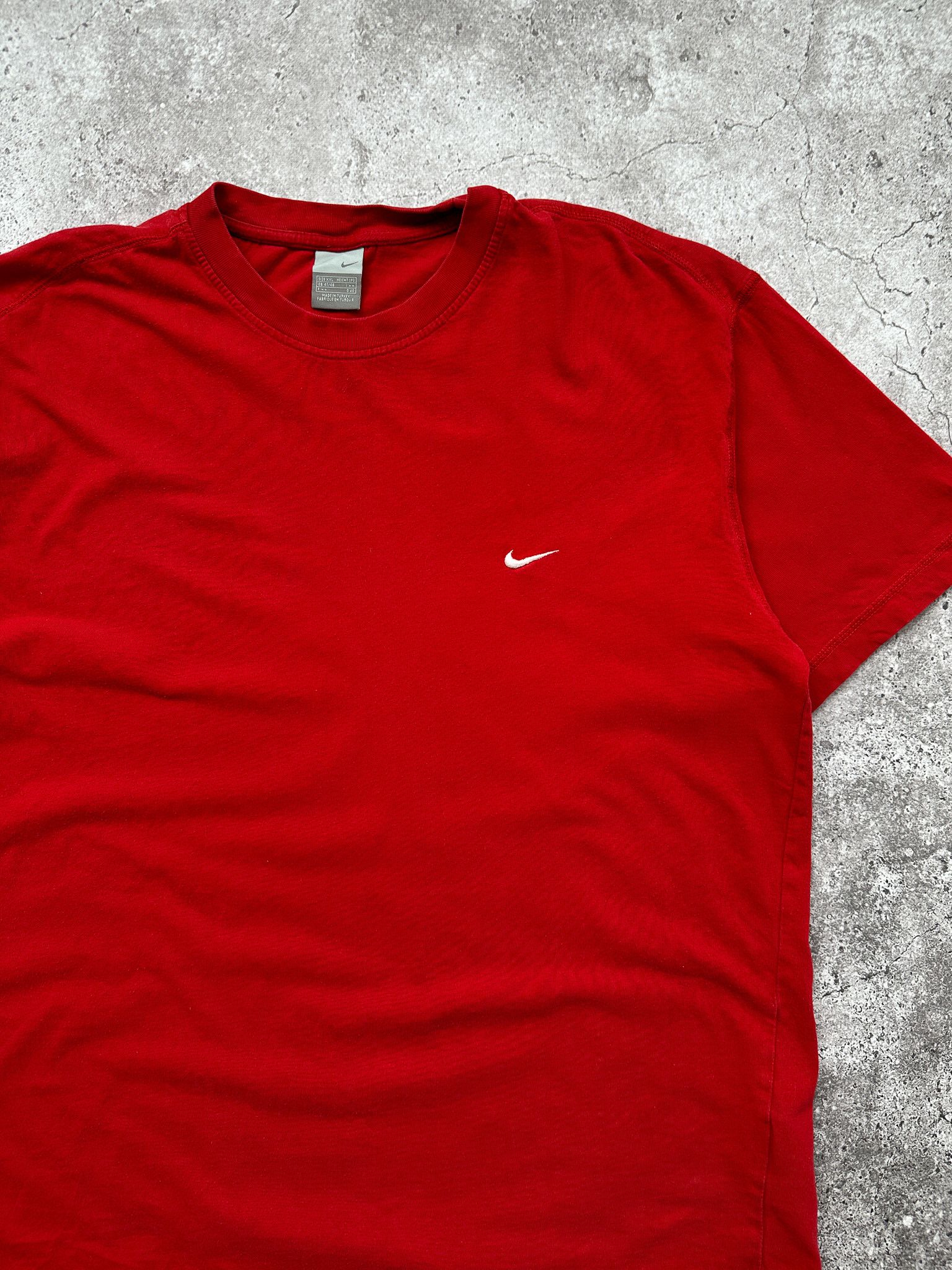 Nike Vintage Nike Swoosh Red Tee Shirt Size XL XXL Size US XL / EU 56 / 4 - 3 Thumbnail