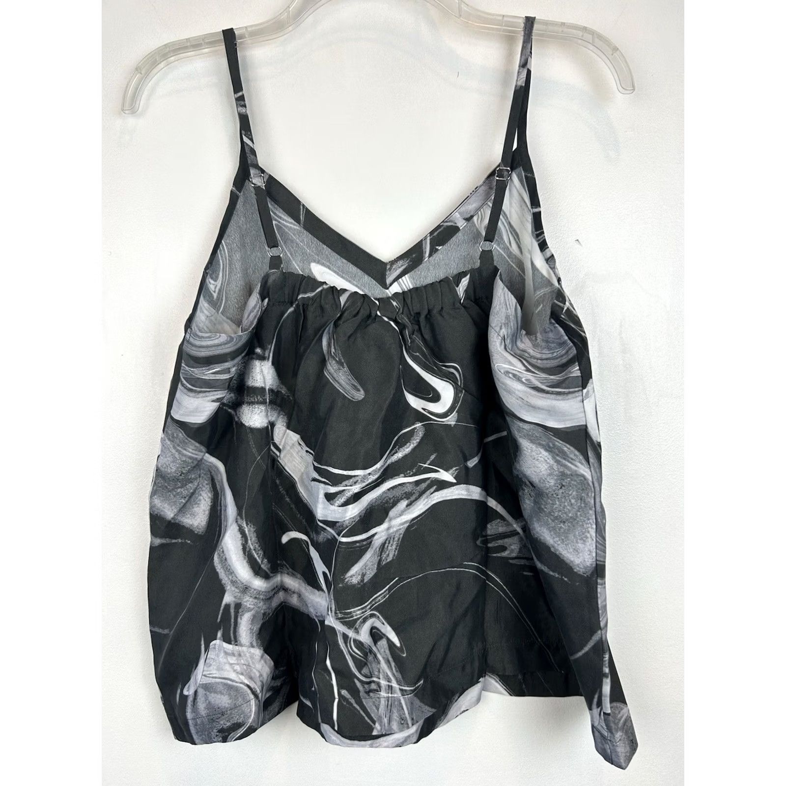 Athleta Athleta Camisole Tank Womens M Gray Marble Geometric Sleeveless V-Neck Spaghetti Strap Pullover New Size M / US 6-8 / IT 42-44 - 2 Thumbnail