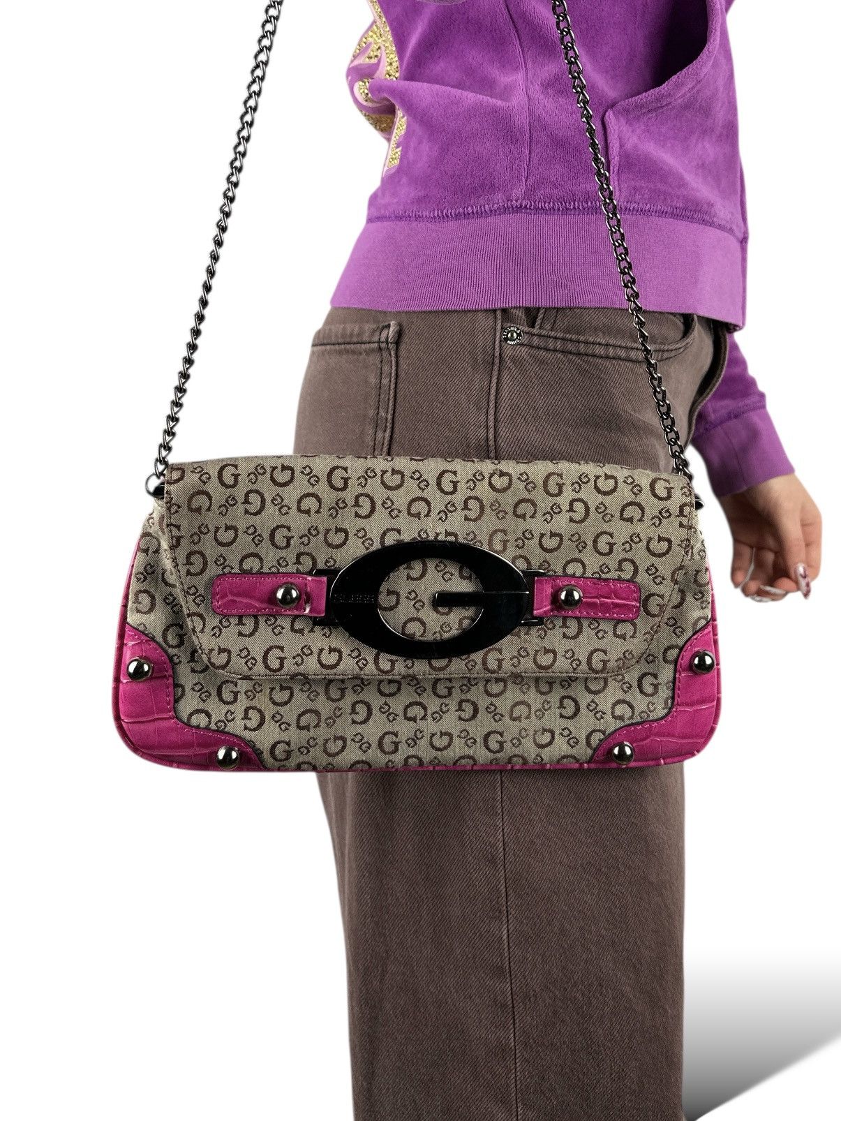 Guess Vintage Y2K Guess Monogram Retro Avant Garde Shoulder Bag Size ONE SIZE - 2 Thumbnail