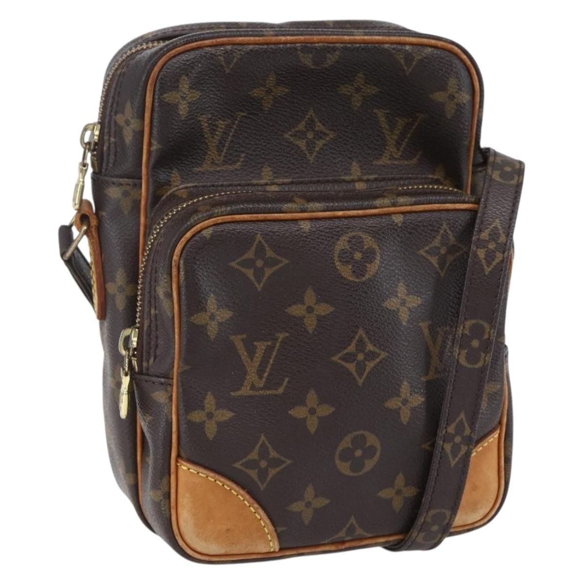 Louis Vuitton Louis Vuitton Amazone Bag Monogram Canvas Size ONE SIZE - 1 Thumbnail