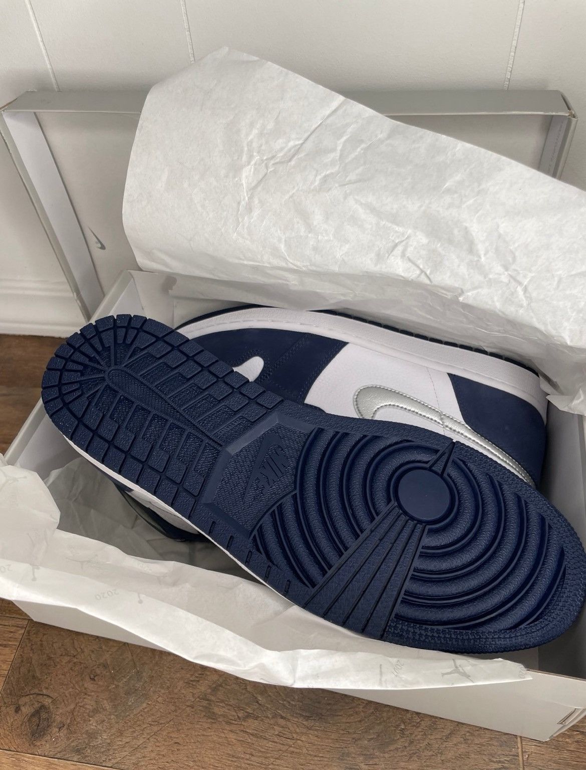 Nike Nike Air Jordan 1 Retro High CO.JP Midnight Navy Sz 11.5 Size US 11.5 / EU 44-45 - 4 Thumbnail