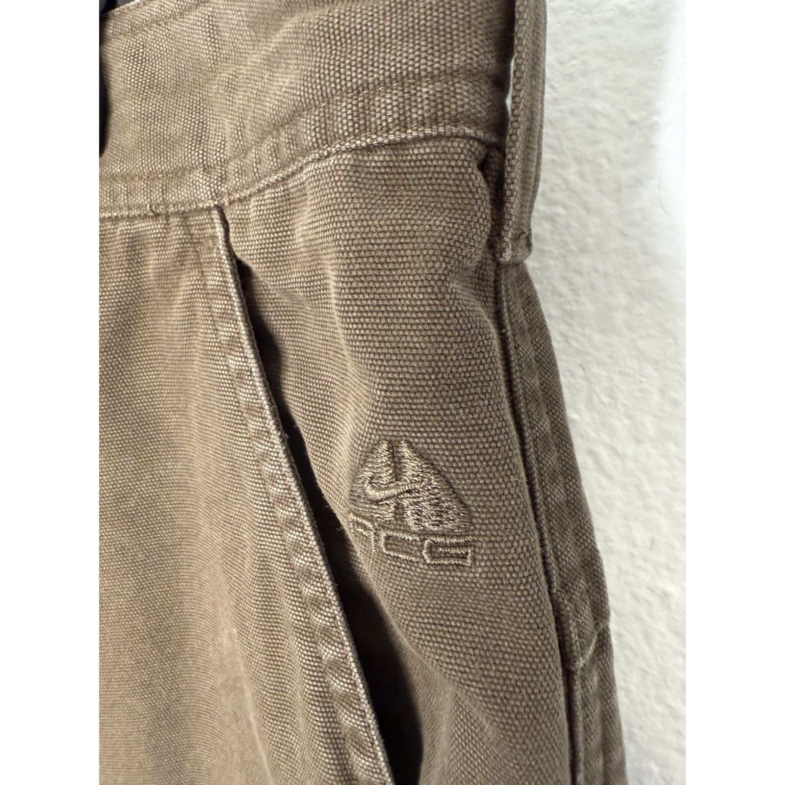 Nike VINTAGE Nike ACG Pants 38x32 Cargo Men Regular Cotton Olive Drab Green Outdoor Hiking Nature Y2K Streetwear Nike Mens Size US 38 / EU 54 - 4 Thumbnail