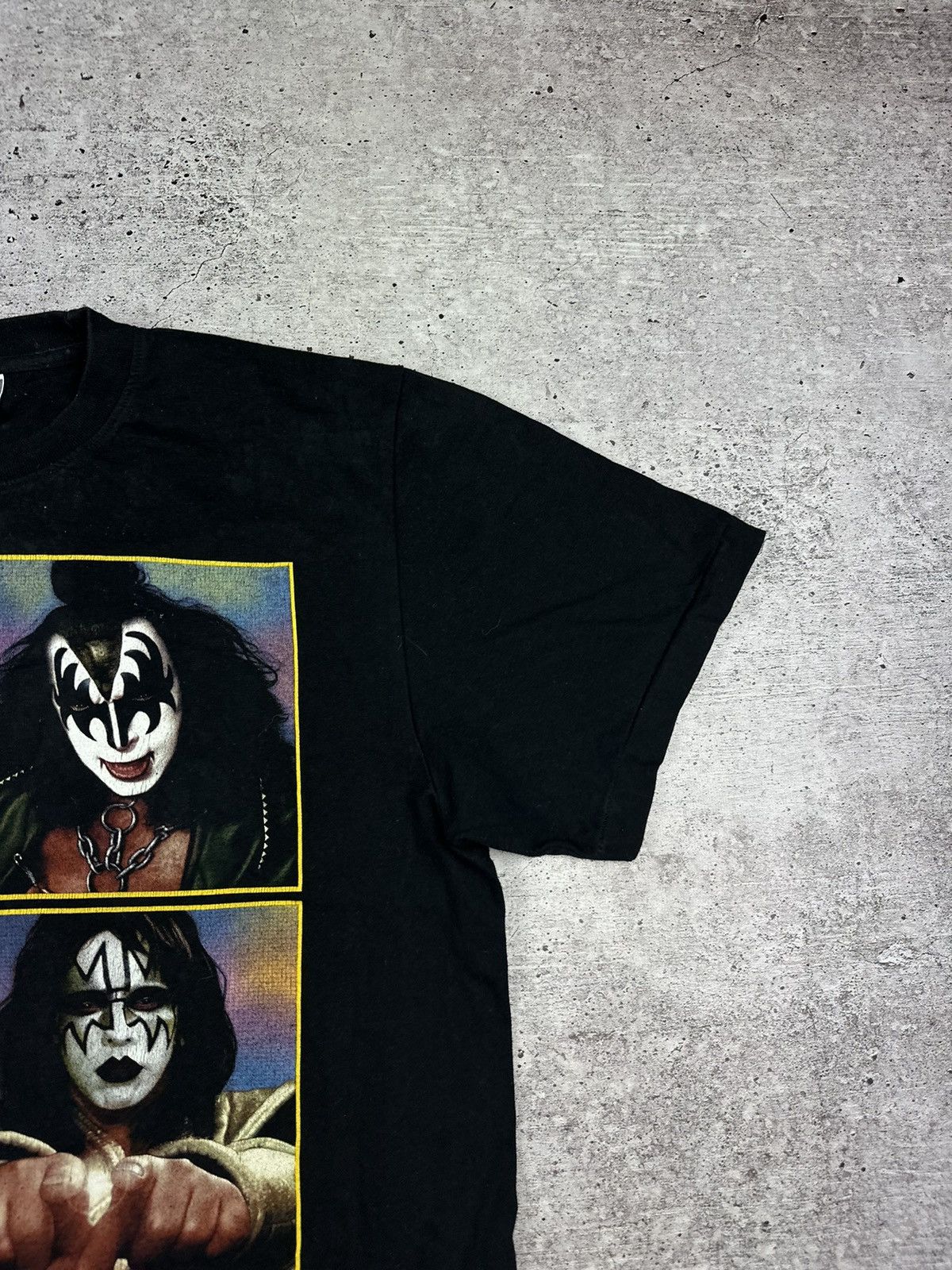 Band Tees 90s Kiss ‘The Coolest Band in the World’ Vintage T Shirt Size US XL / EU 56 / 4 - 2 Thumbnail