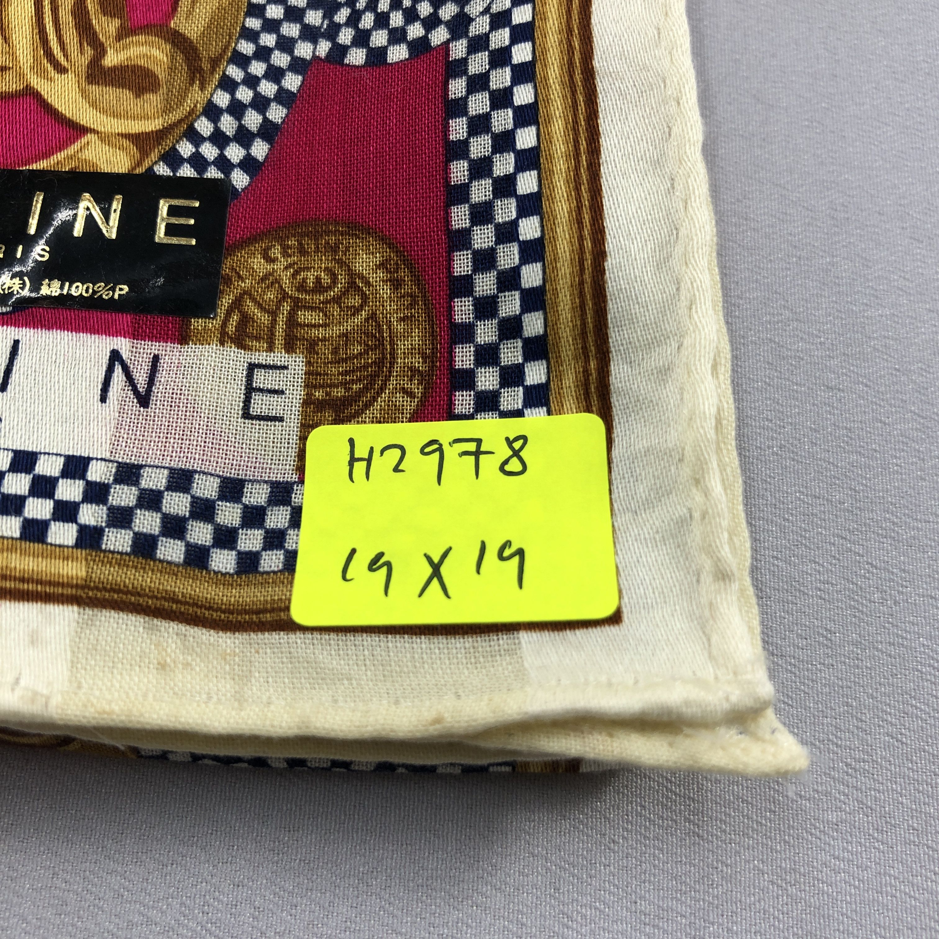 Celine Celine Handkerchief Neckerchief Bandana H2978 Size ONE SIZE - 7 Thumbnail