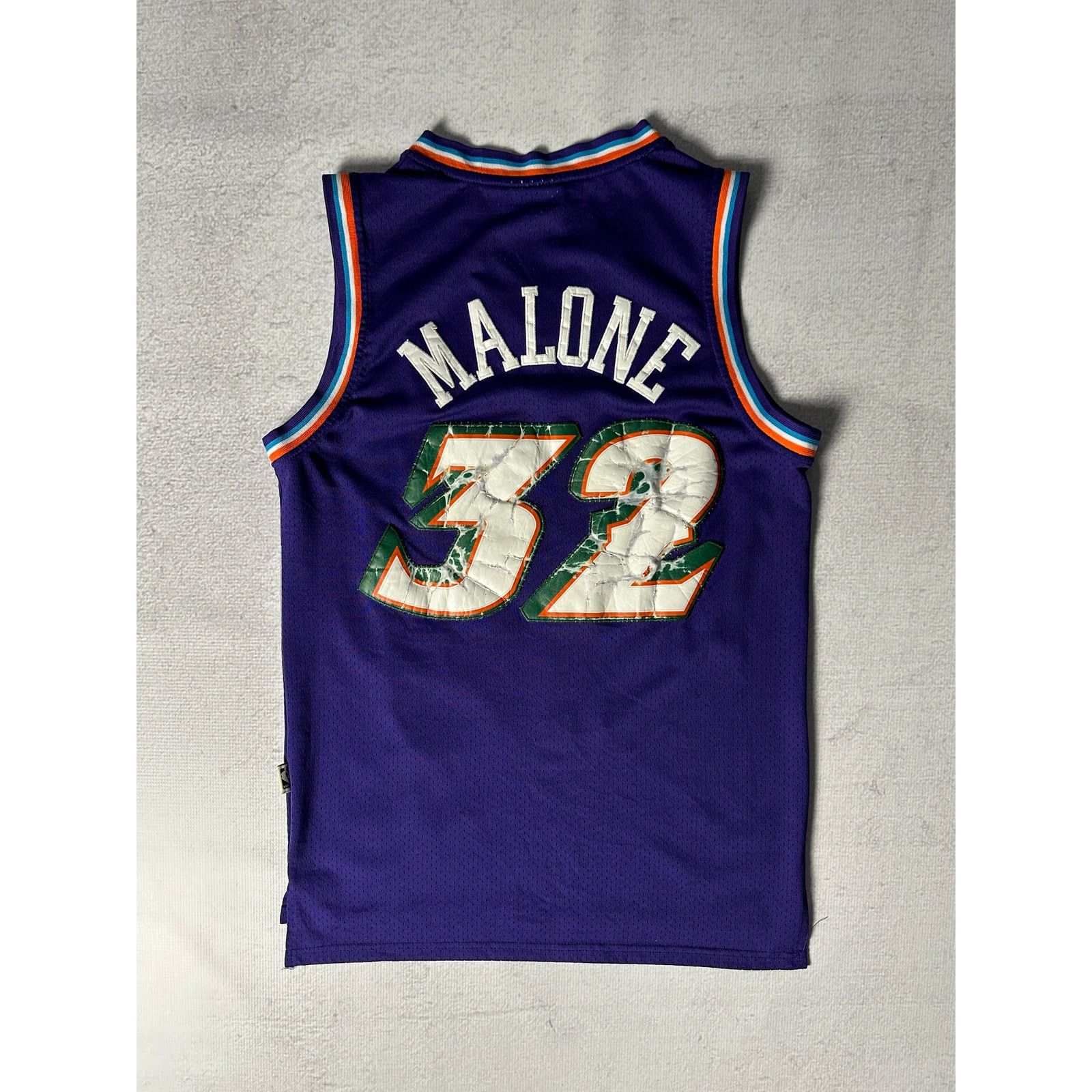 NBA Vintage NBA Utah Jazz #32 Karl Malone - Men's Small Size US S / EU 44-46 / 1 - 2 Thumbnail