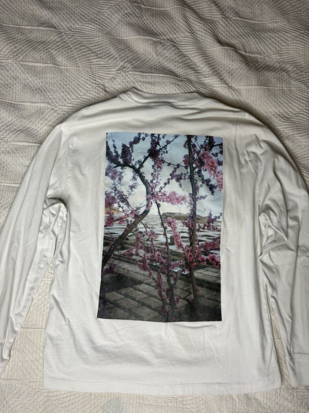 Fear of God Fear Of God Essentials Floral Print Sakura Blossom LS Shirt Size US M / EU 48-50 / 2 - 4 Thumbnail