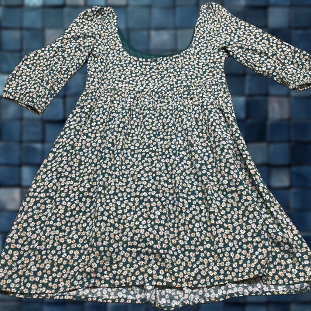 American Eagle Outfitters American Eagle Dress Womens Small Green Floral Square Neck Mini Scoop Back Size S / US 4 / IT 40 - 1 Thumbnail