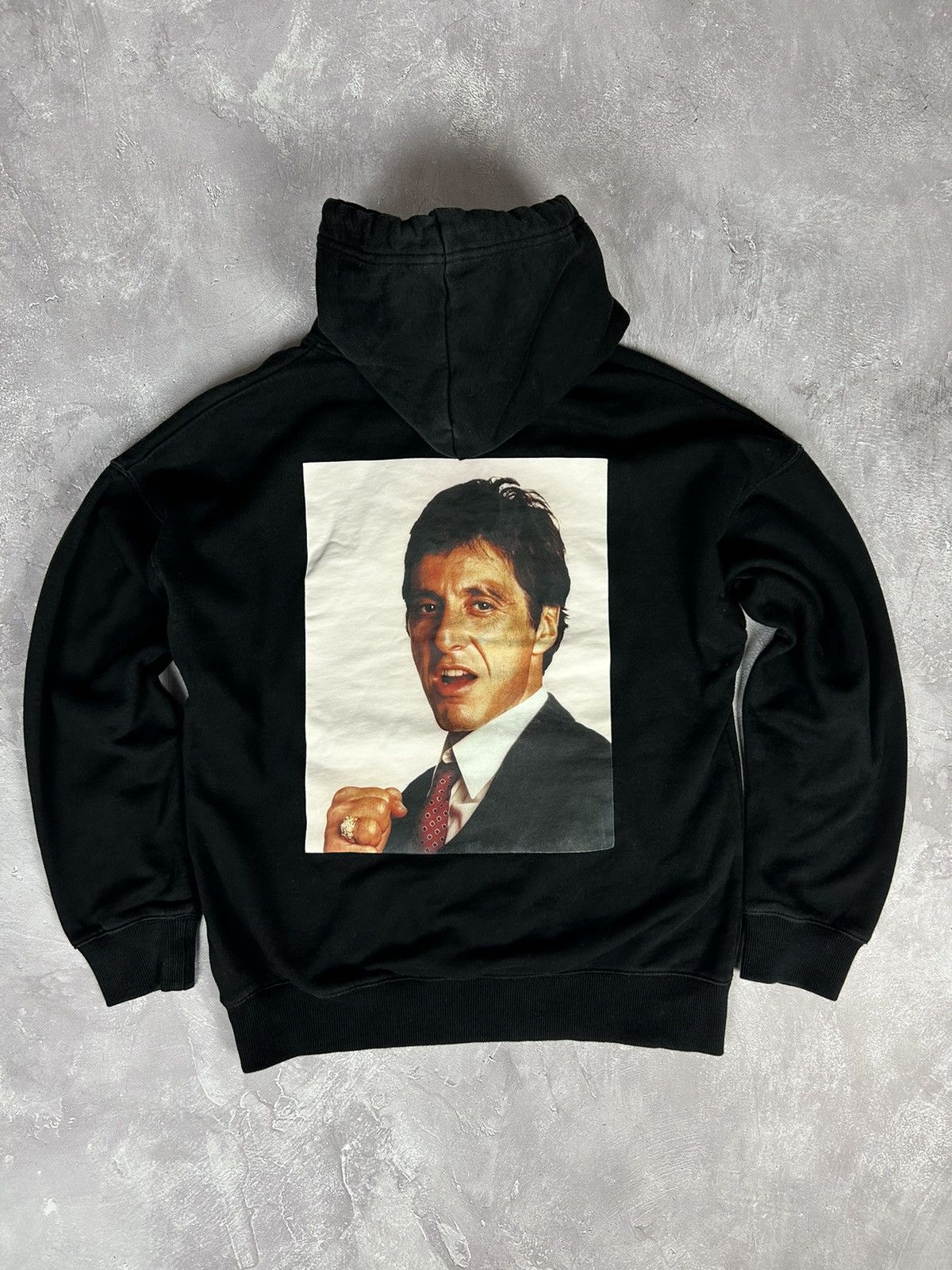 Grailed Scarface x H&M Spellout Back Print Hoodie Jumper S Oversize Size US S / EU 44-46 / 1 - 1 Thumbnail