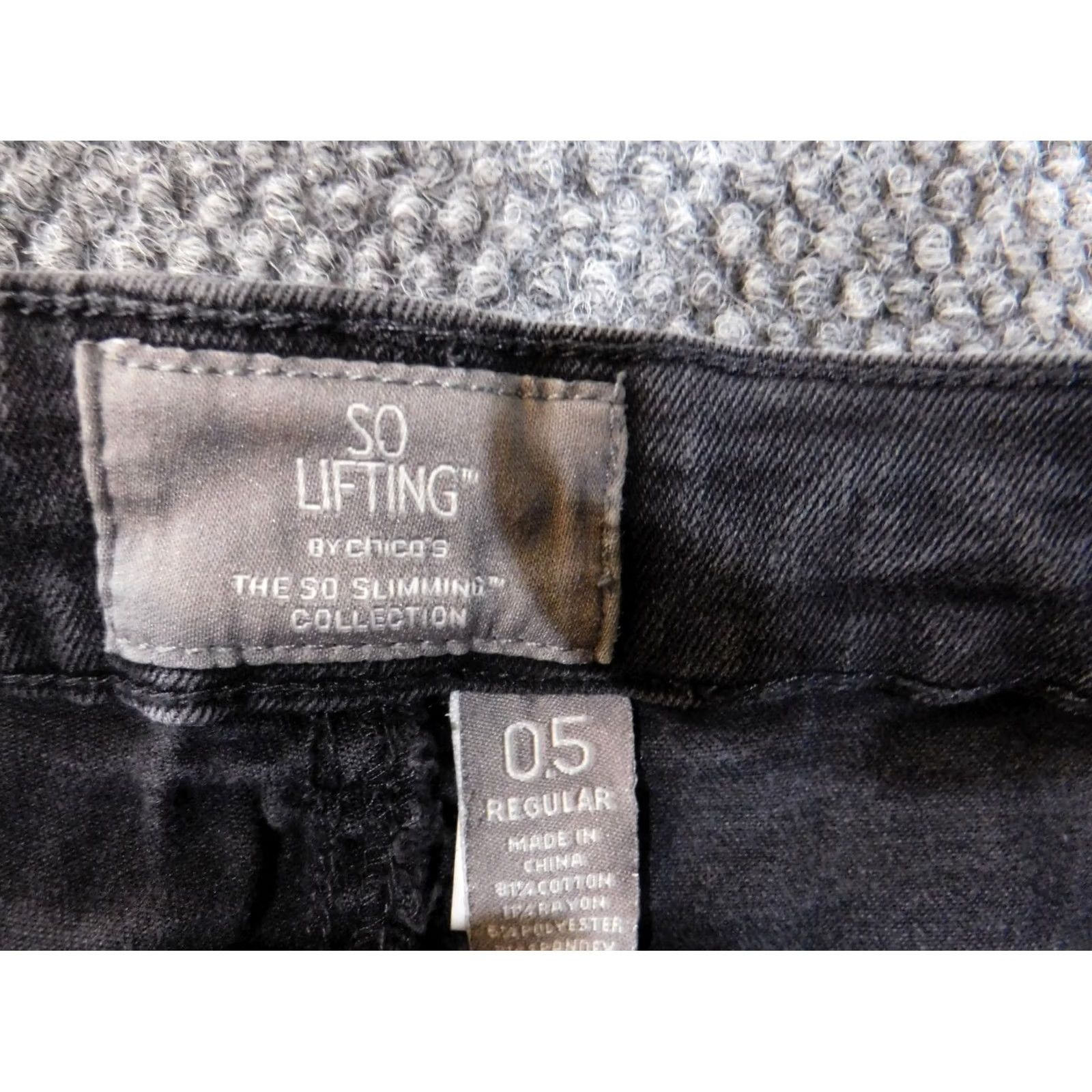 Vintage Chico's Jeans Black Denim Straight Slimming 0.5 Women Regular 26 in Inseam 29 in Zip - Slim Rise Size 25" / US 0 / IT 36 - 2 Thumbnail