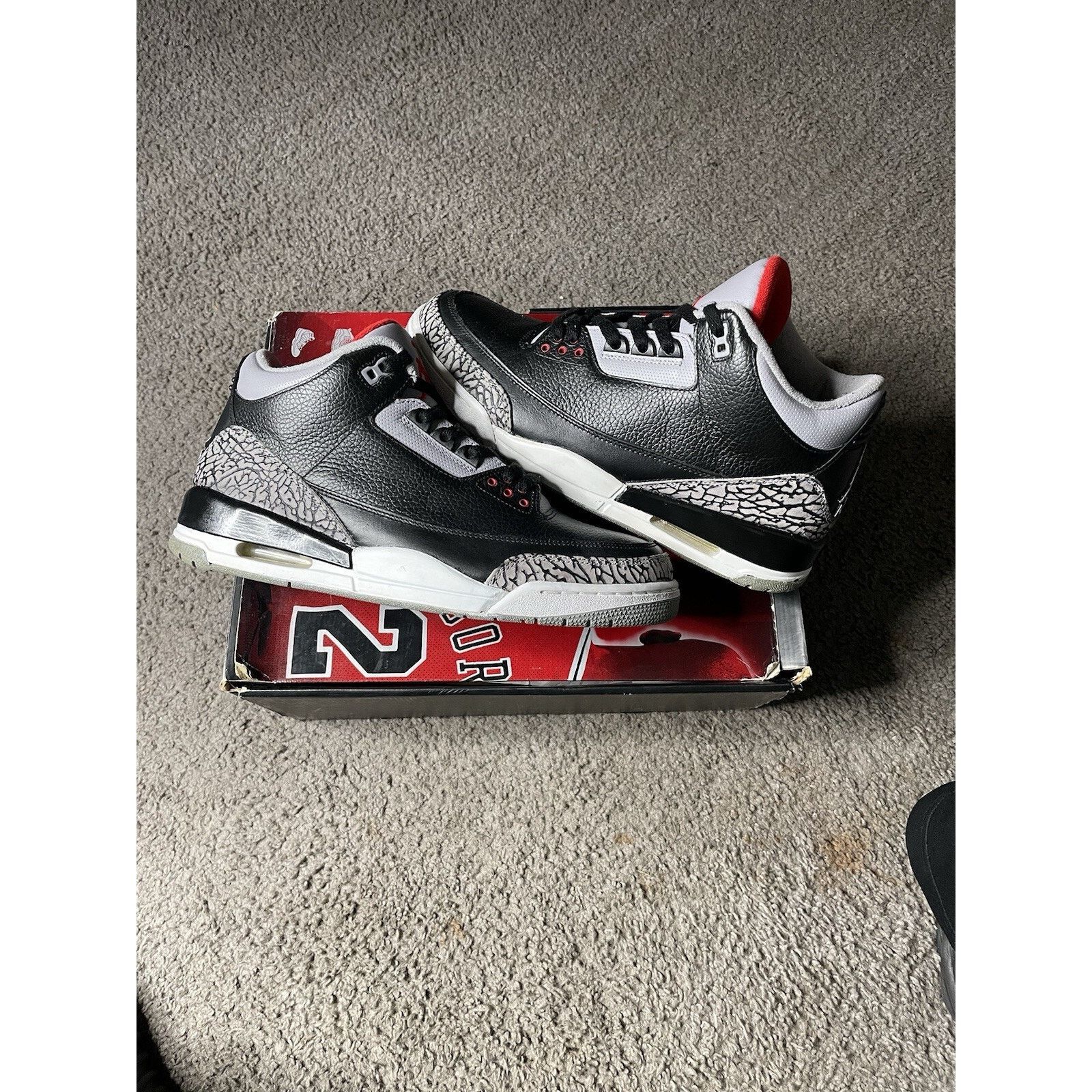 Nike Size 11.5- 08’ CDP Air Jordan 3 Black Cement Sole Swapped Size US 11.5 / EU 44-45 - 2 Thumbnail