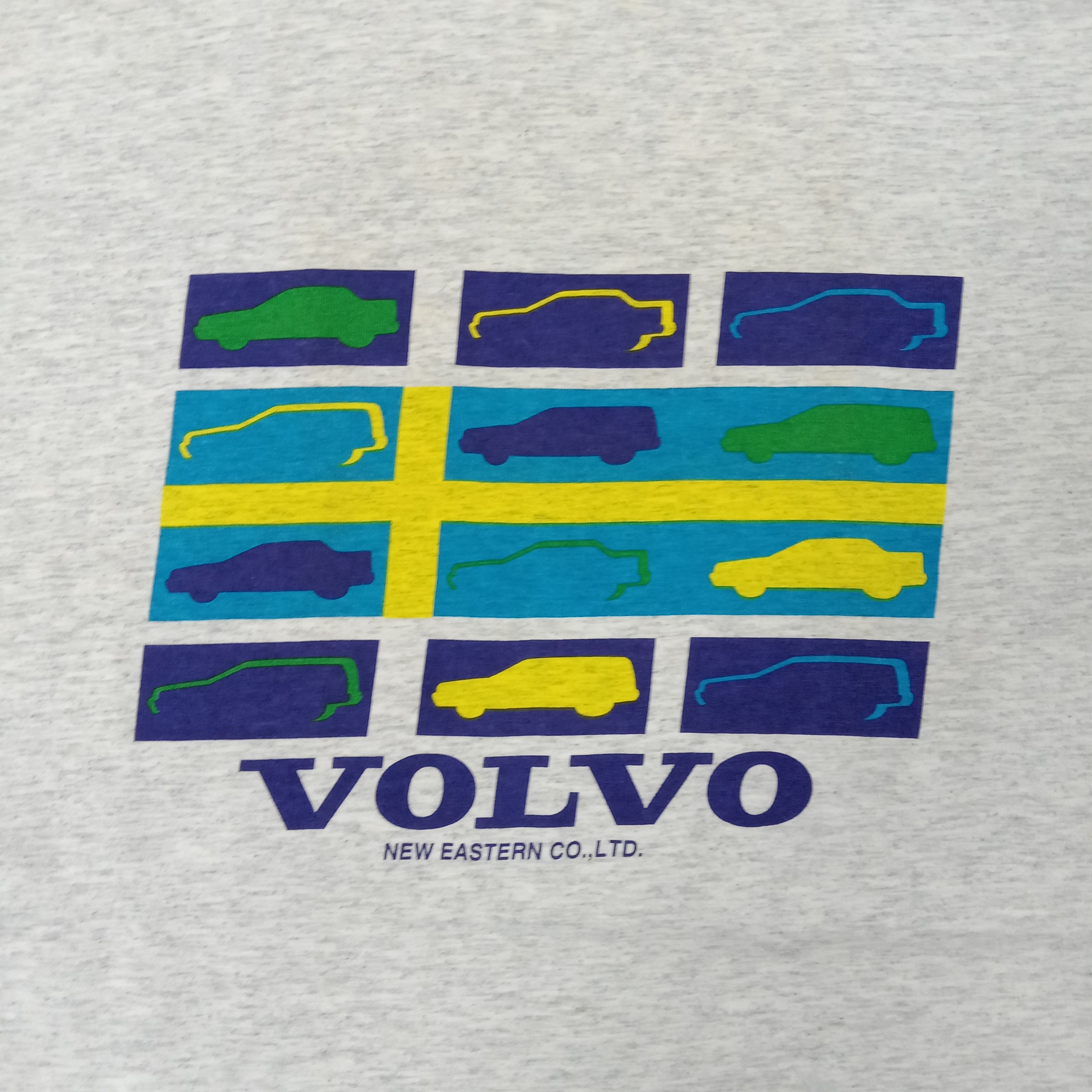 Vintage Volvo Racing Motorsports 90's Promo Tshirt C239N56 Size US M / EU 48-50 / 2 - 2 Thumbnail