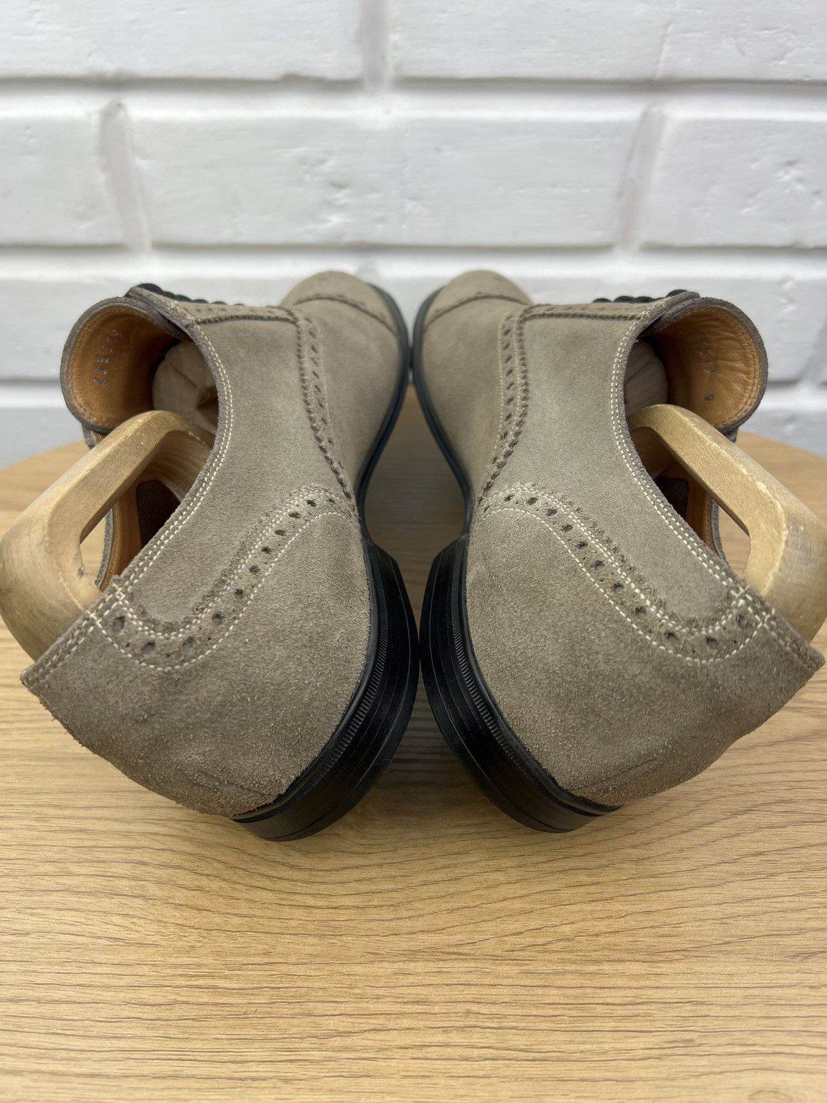 Gucci GUCCI Oxfords Suede Shoes Wingtip Lace Up Metal Logo Beige Size US 9.5 / EU 42-43 - 12 Thumbnail