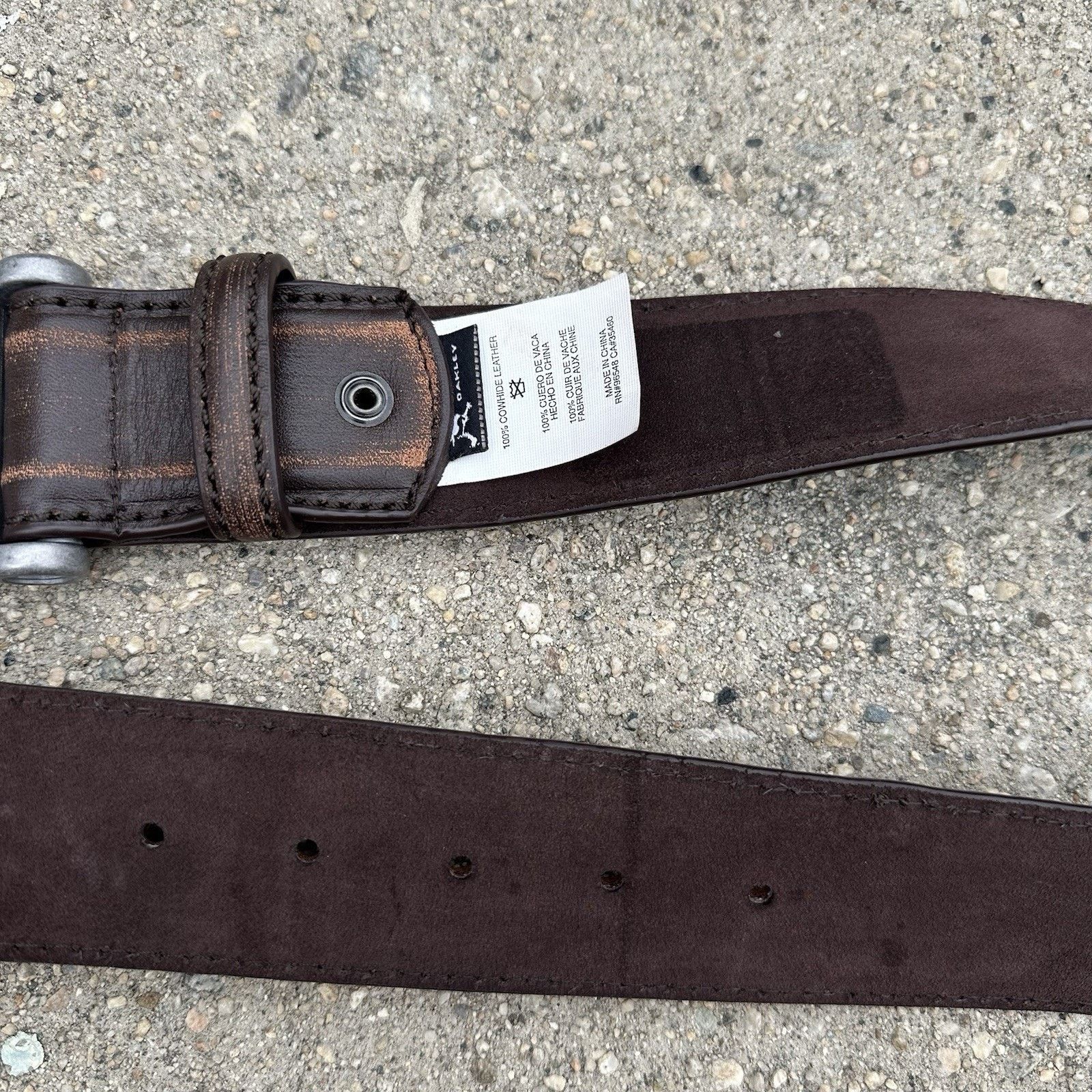 Oakley × Vintage Vntg Y2K Oakley Software Buckle Plate Leather Belt 36-38 Size 36 - 3 Thumbnail