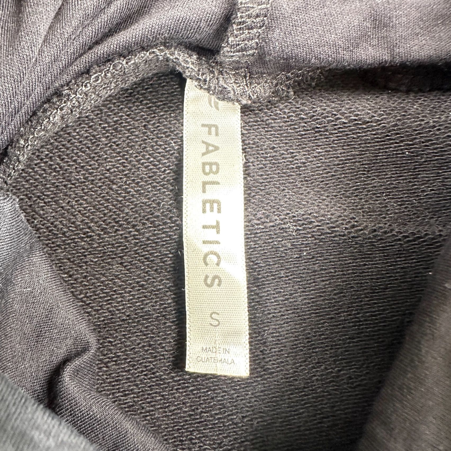 Fabletics Fabletics Hoodie Black Men's S Pullover Long Sleeve Pockets Size US S / EU 44-46 / 1 - 4 Thumbnail