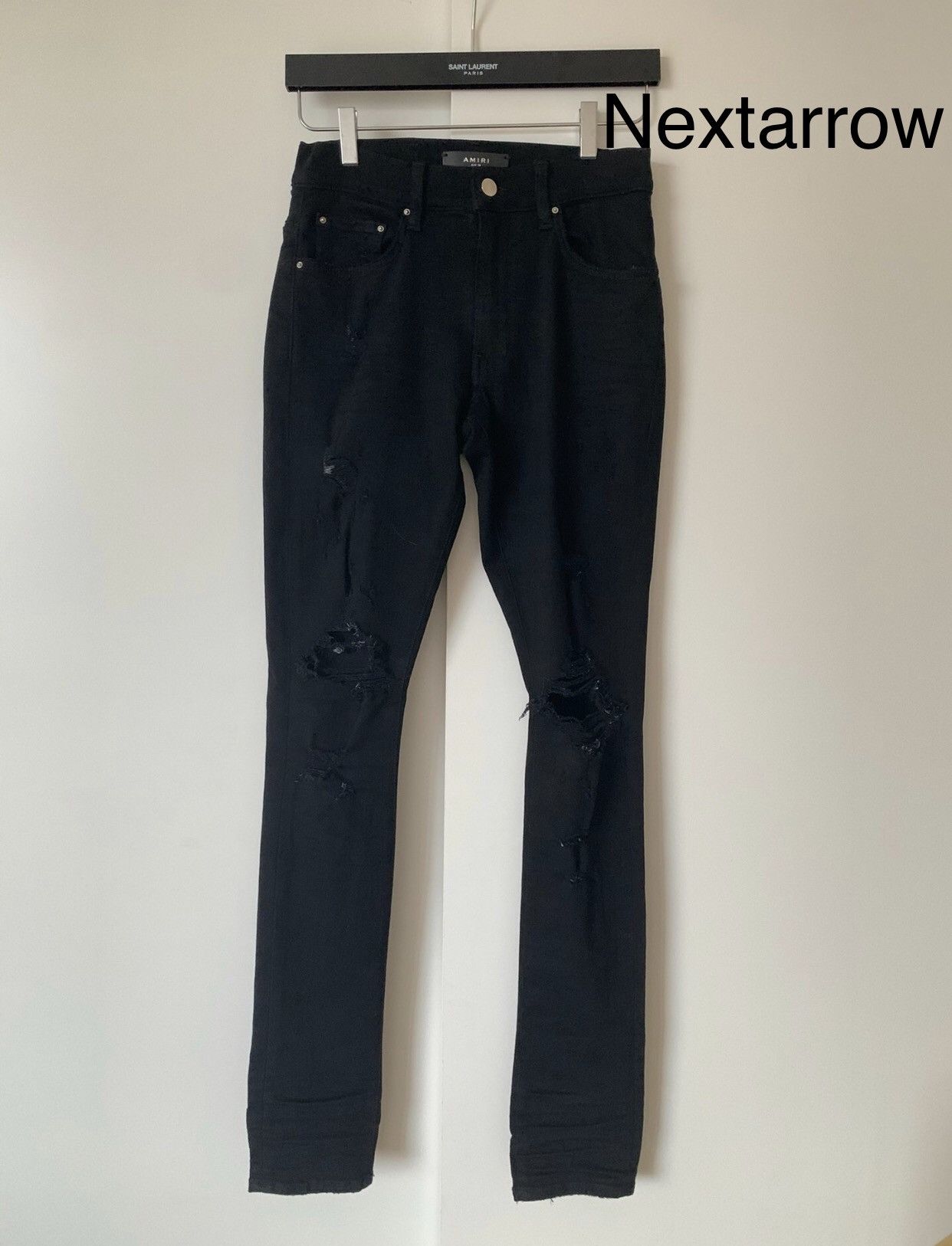 Amiri Amiri's most classic pair of knee ripped jeans 2412- Size US 28 / EU 44 - 1 Thumbnail