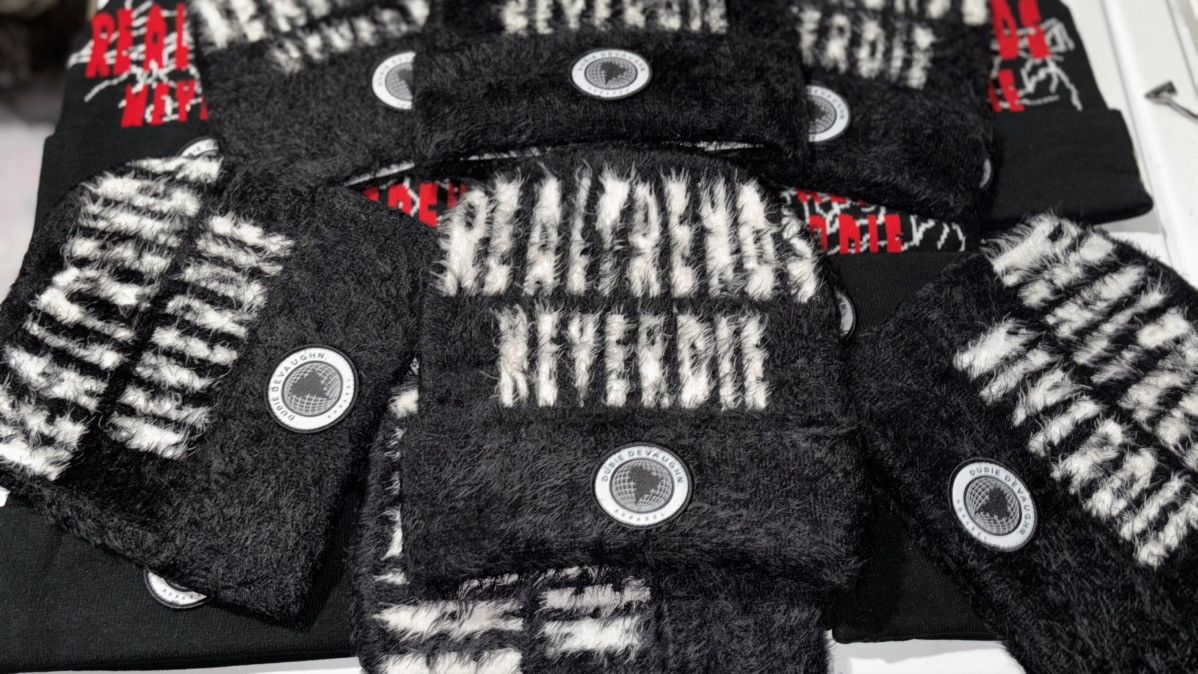 Other DubieDeVaughn Real Trends Never Die Beanies Size ONE SIZE - 3 Thumbnail