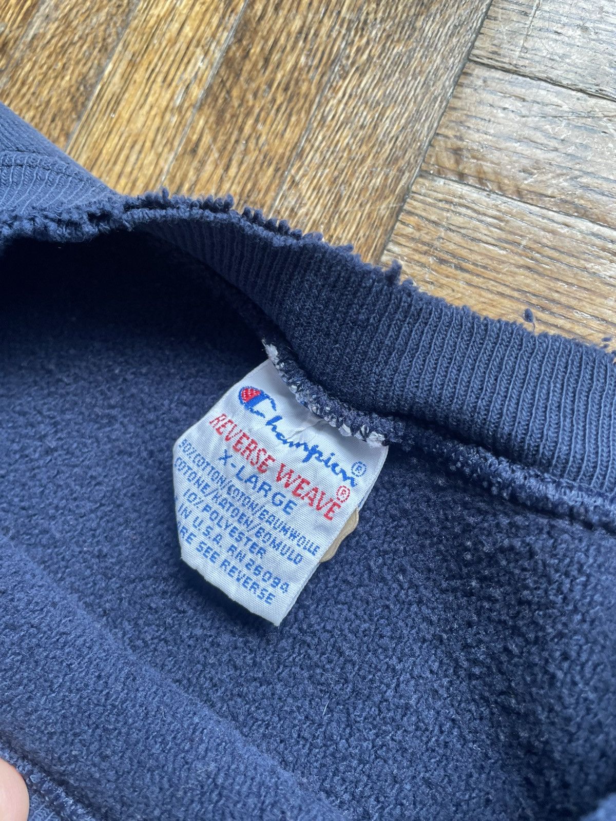 Champion Vintage Champion 1990s Reverse Weave Wisconsin Size US XL / EU 56 / 4 - 11 Thumbnail