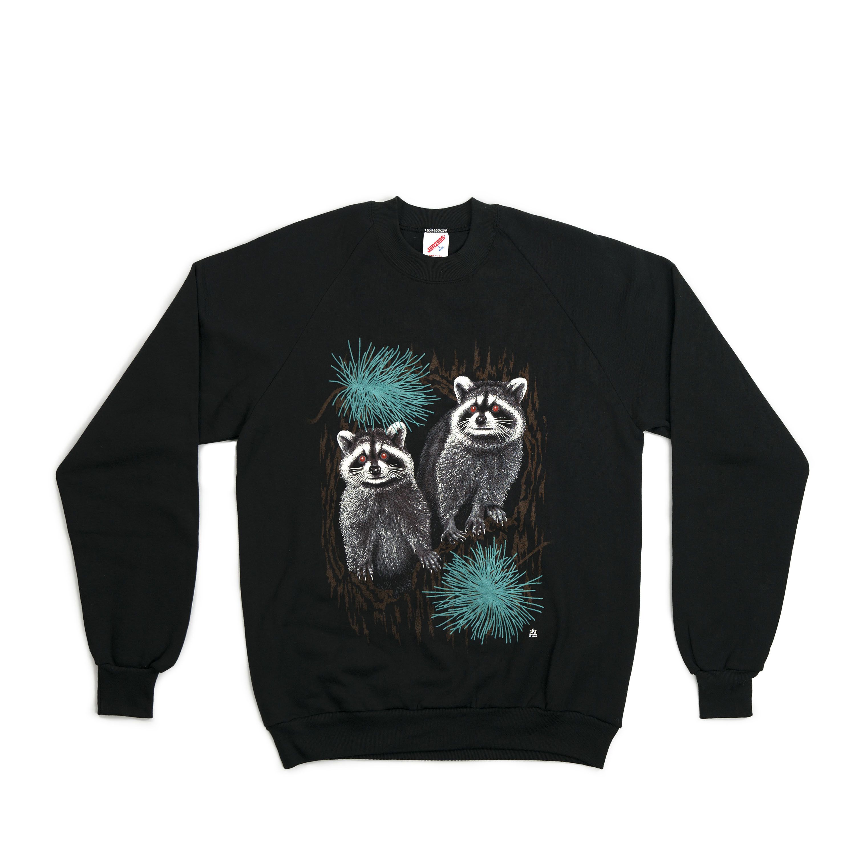 image of Vintage 1987 Raccoon Crewneck in Black, Men's (Size Large)