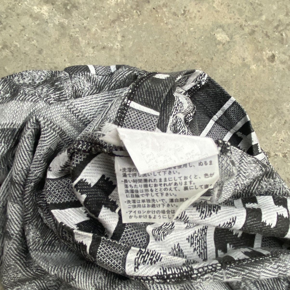 Comme des Garcons Tricot Comme des Garcons Navajo Tshirt Size US S / EU 44-46 / 1 - 6 Thumbnail