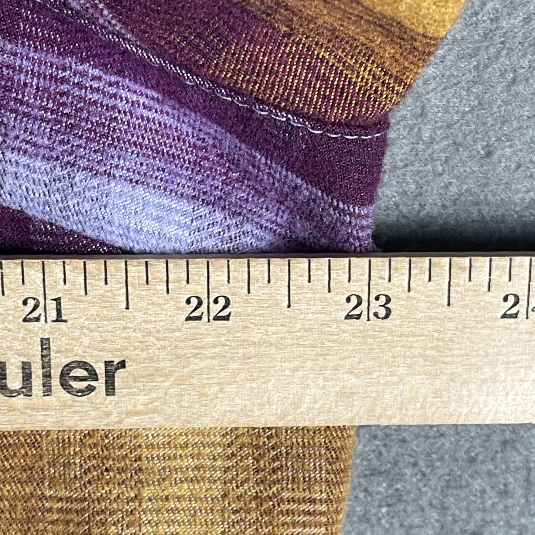 Vintage Columbia Flannel Shirt Womens XL Plaid Button-Up Long Sleeve Casual Outdoors Purple Yellow Embroidered Pockets Size XL / US 12-14 / IT 48-50 - 7 Thumbnail
