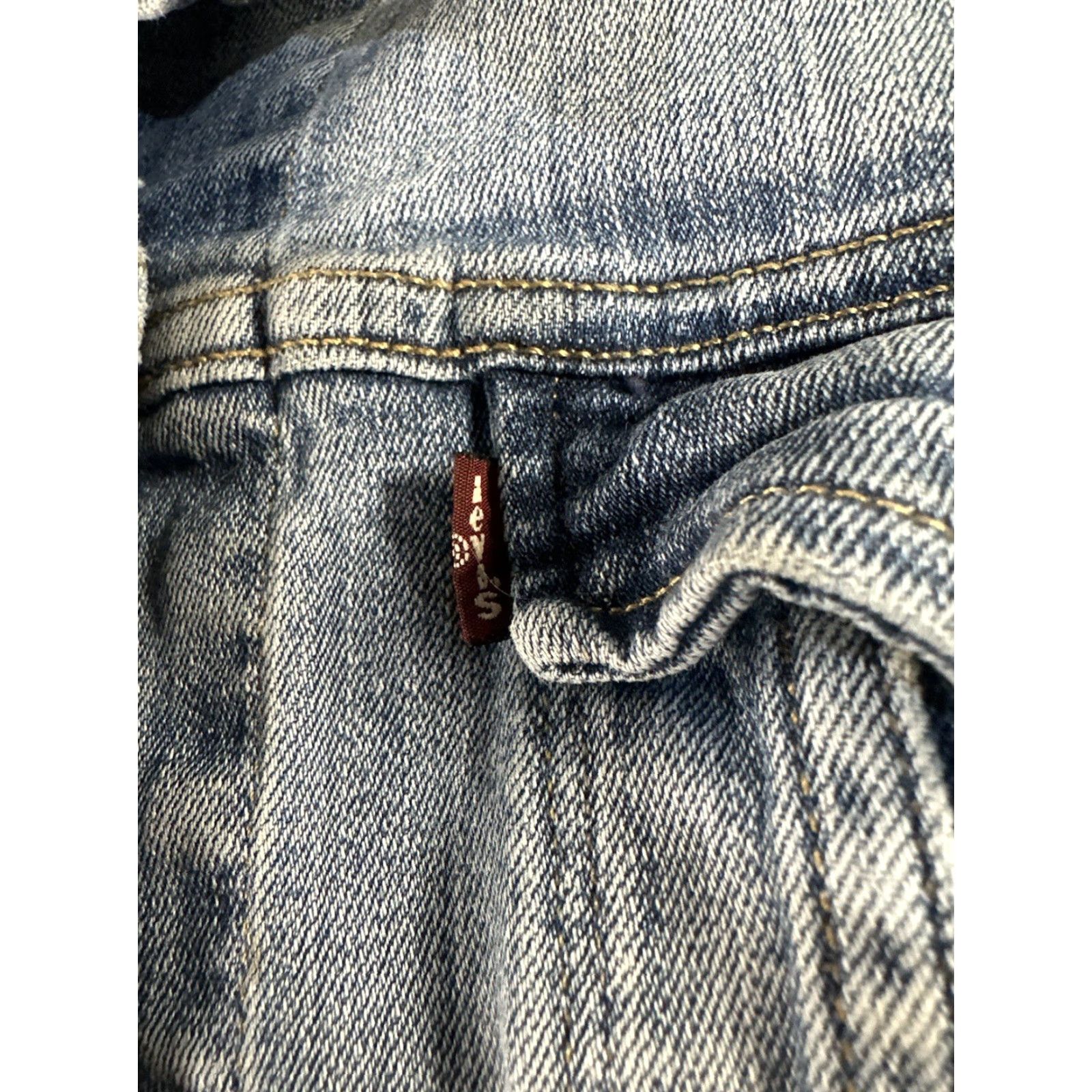 Levi's Levi’s Trucker Jacket Womens XL Blue Denim Button Front Classic Fit Size XL / US 12-14 / IT 48-50 - 6 Thumbnail