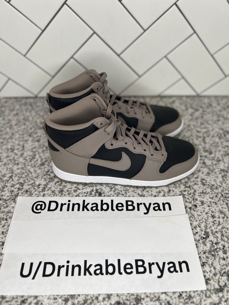 image of Nike Dunk High Moon Fossil Shoes in Black/Moon Fossil/Black, Men's (Size 8.5)